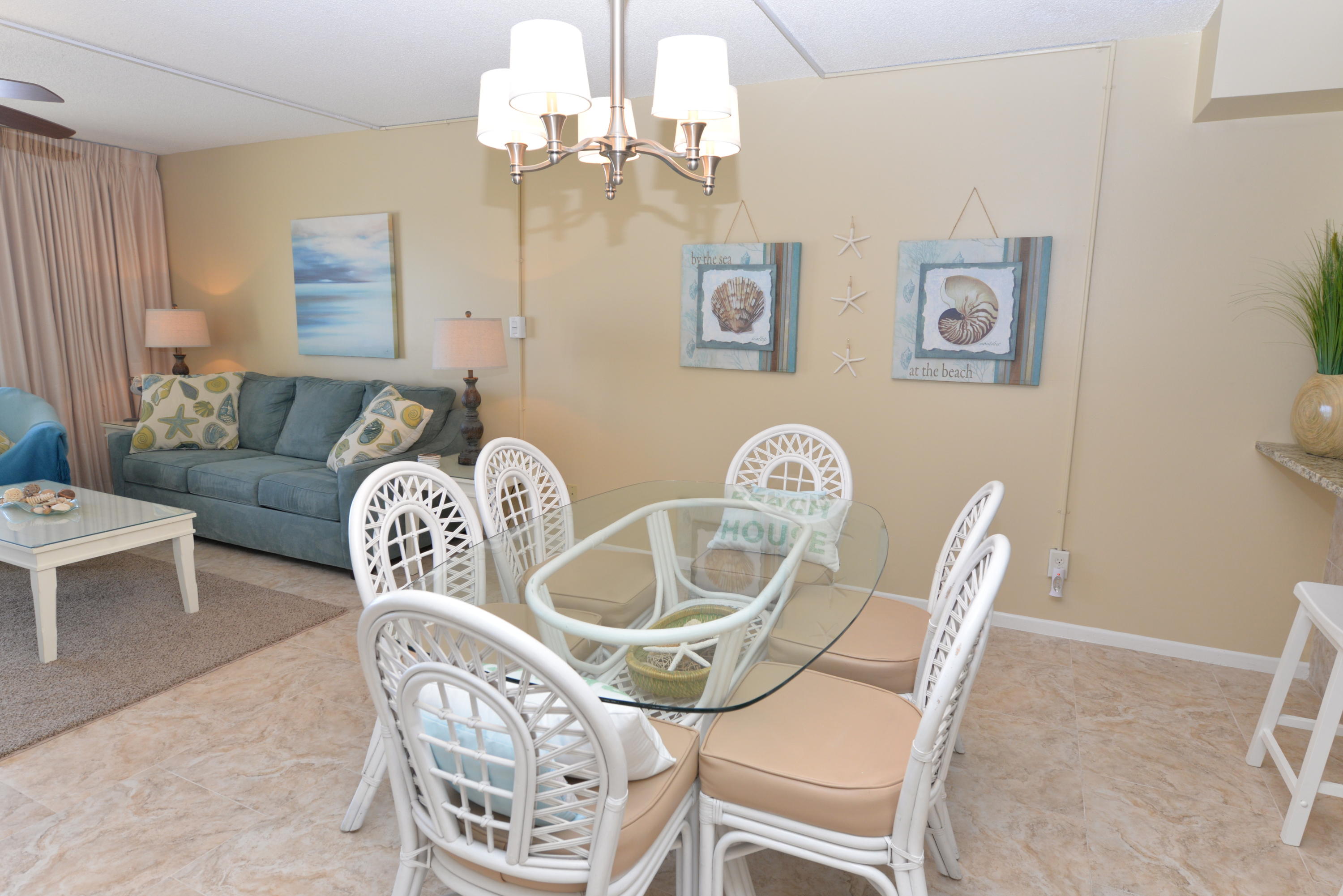 BEACH HOUSE CONDO PH 1 - Residential