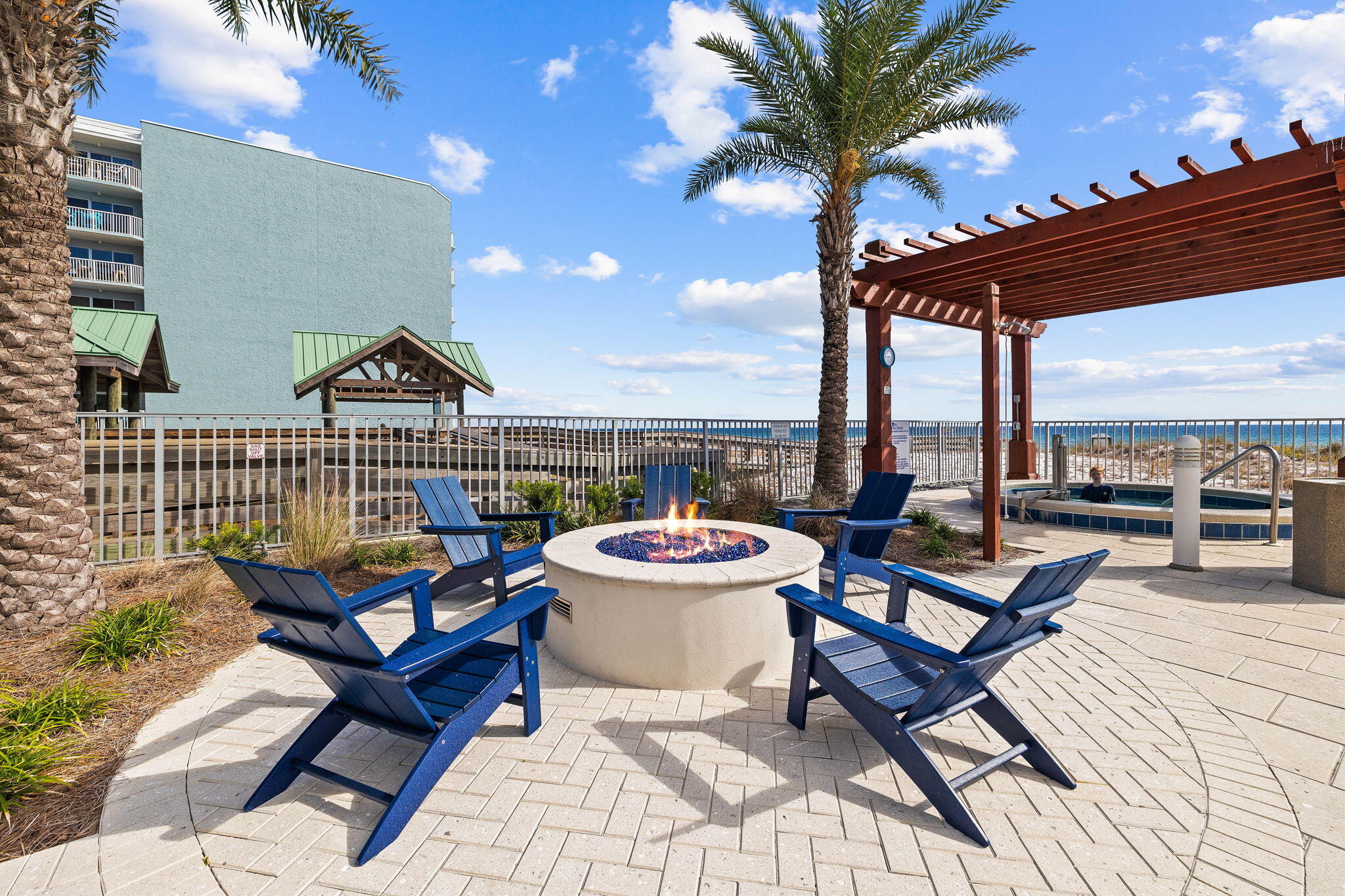 BLU Condo - Residential