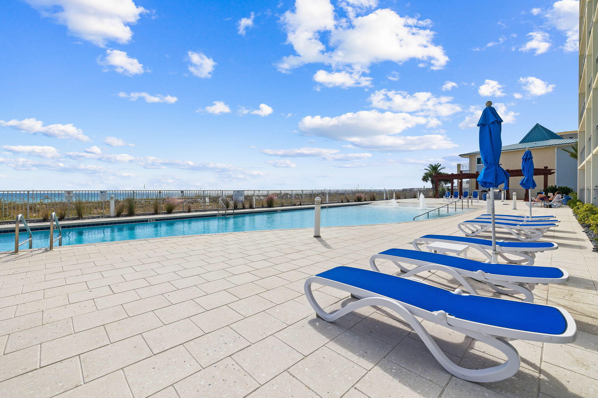 BLU Condo - Residential