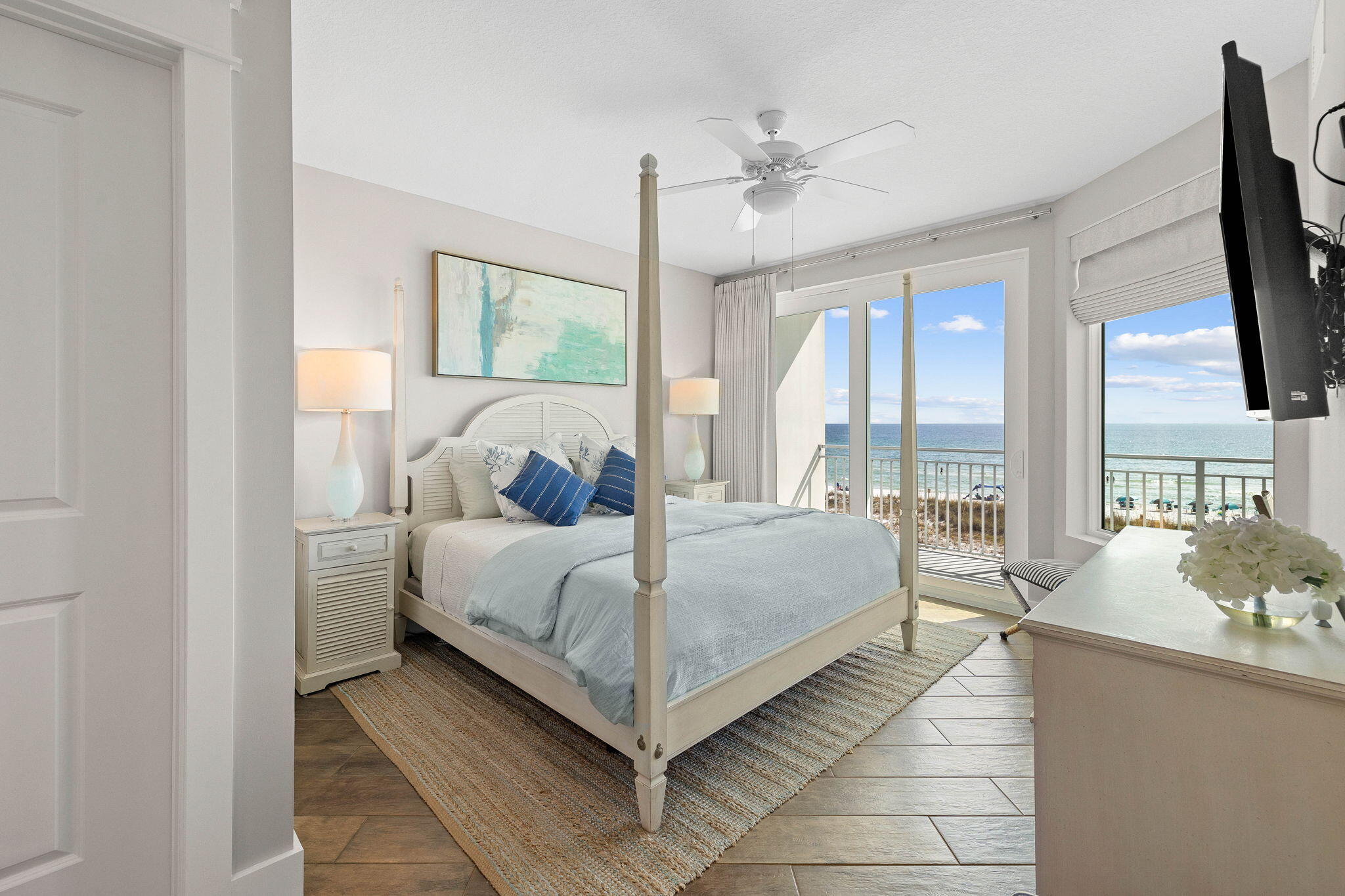 BLU Condo - Residential