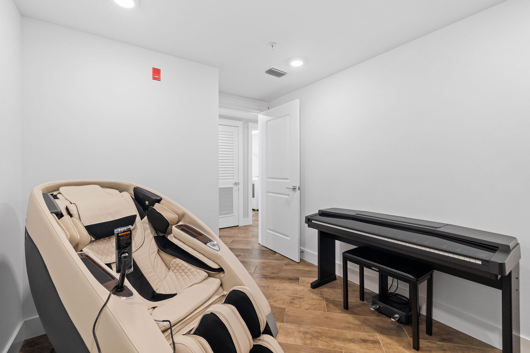 BLU Condo - Residential