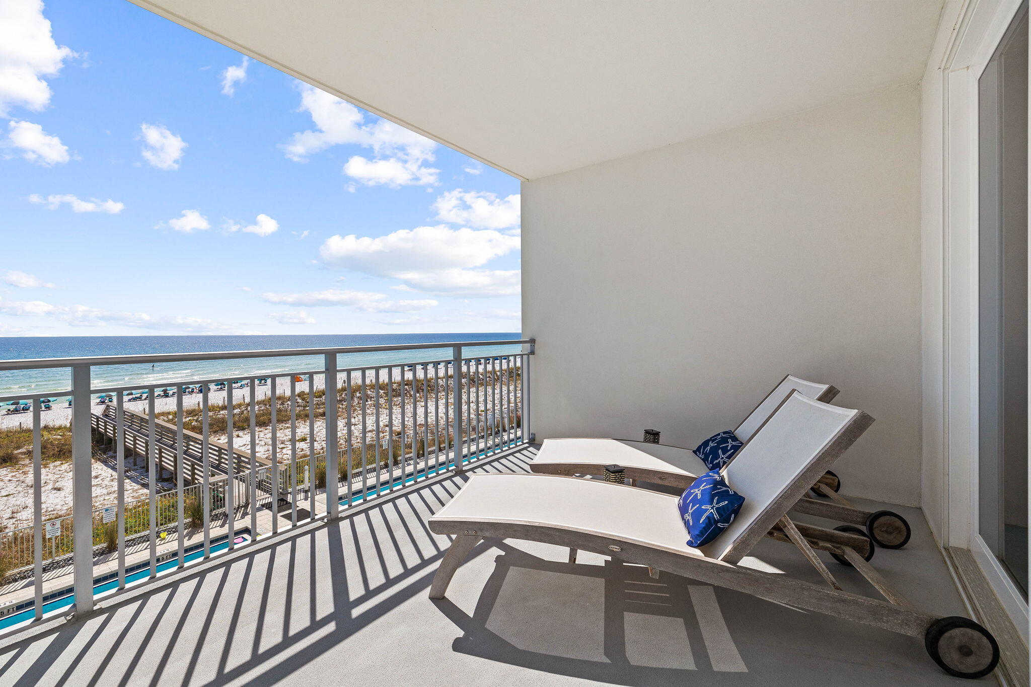 BLU Condo - Residential