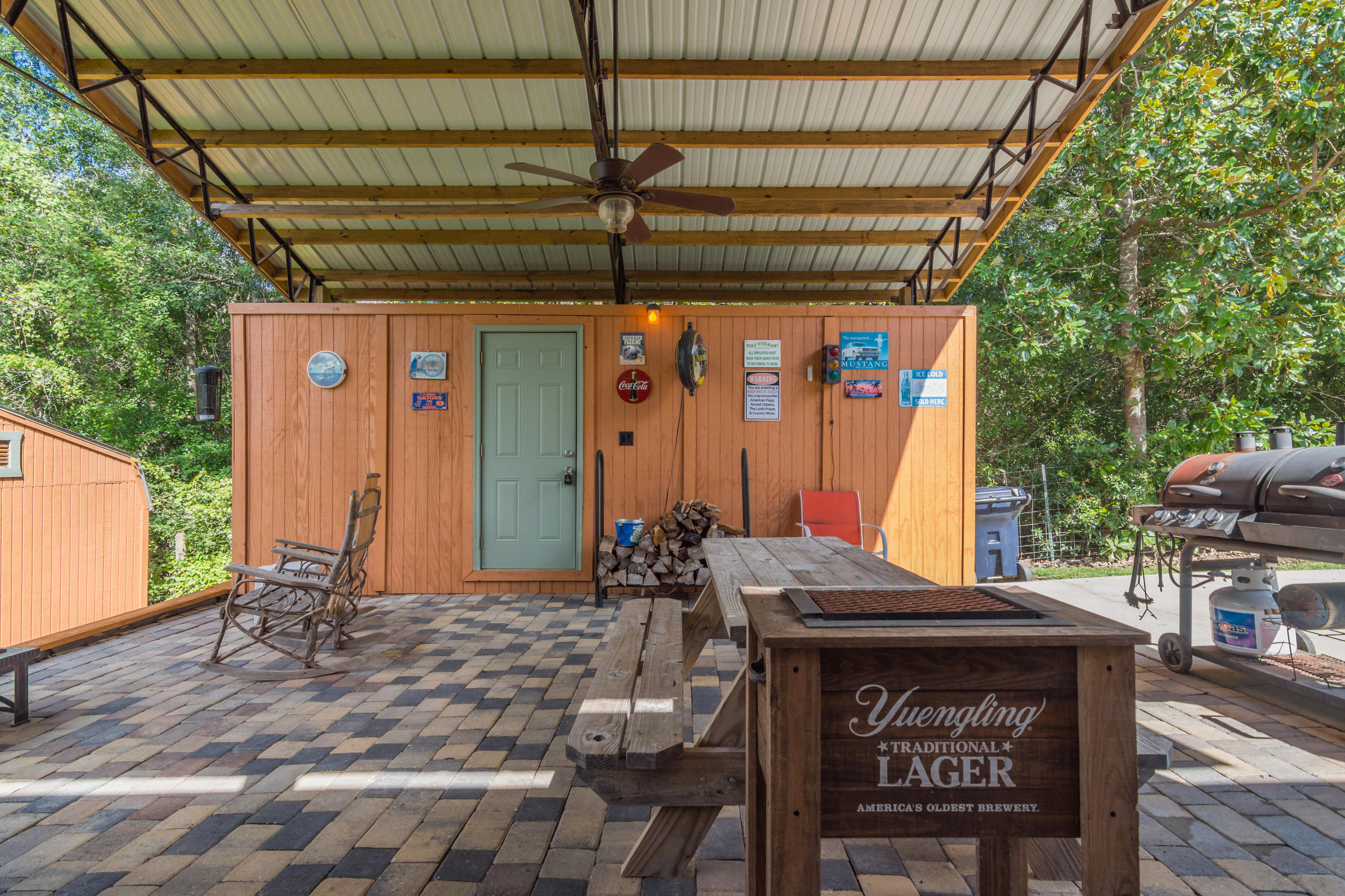 LAKE HOLLEY ESTATES - Residential