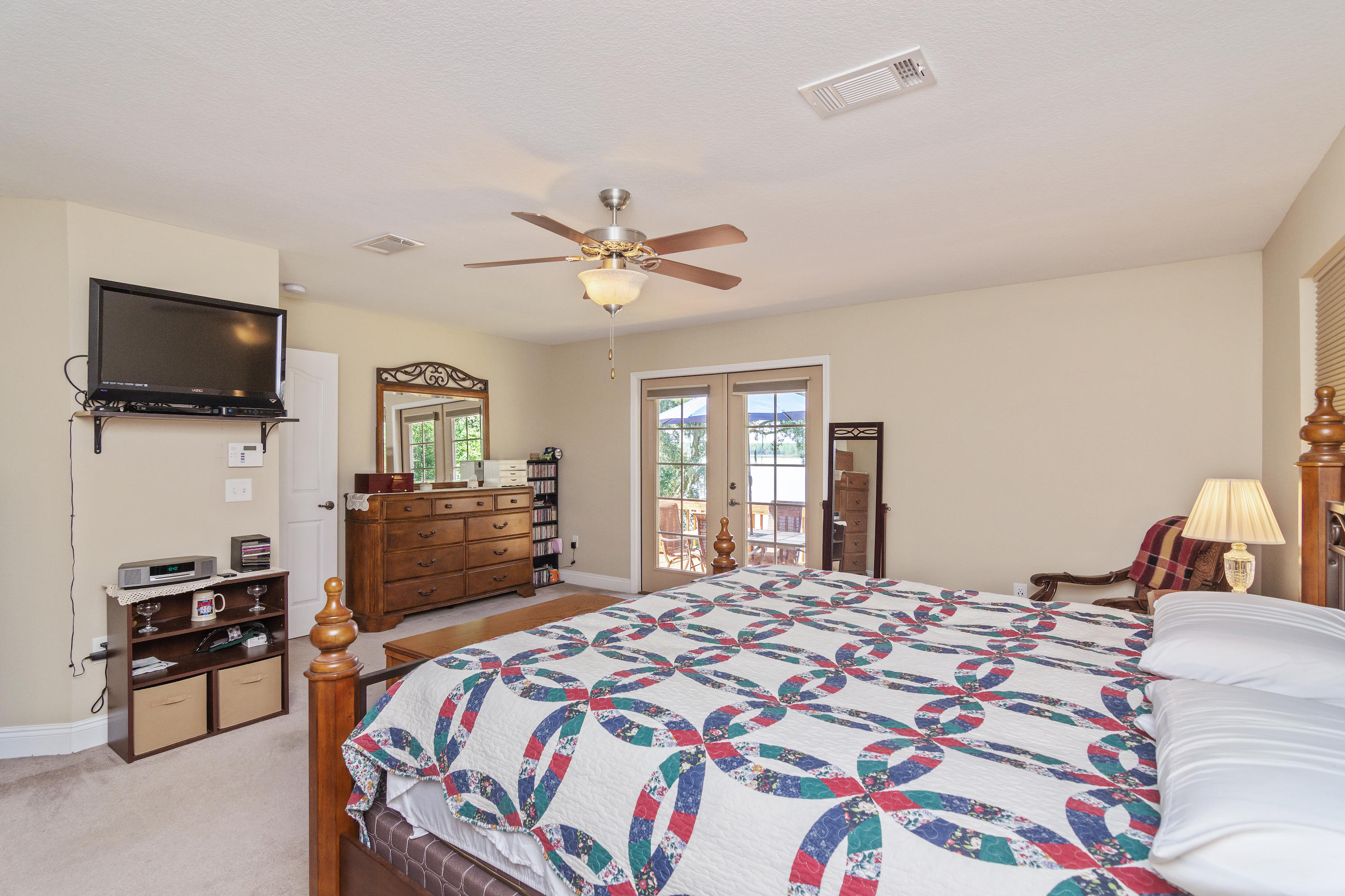 LAKE HOLLEY ESTATES - Residential