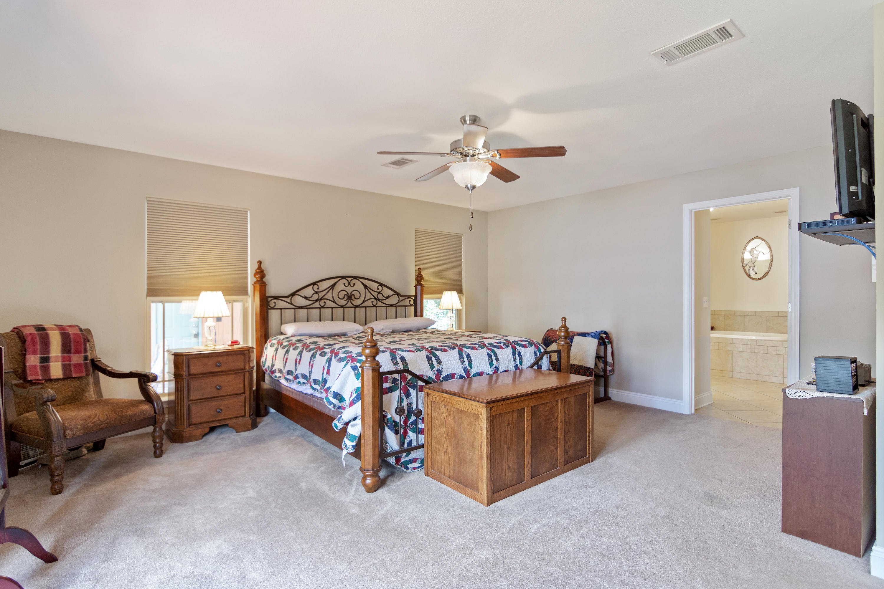 LAKE HOLLEY ESTATES - Residential