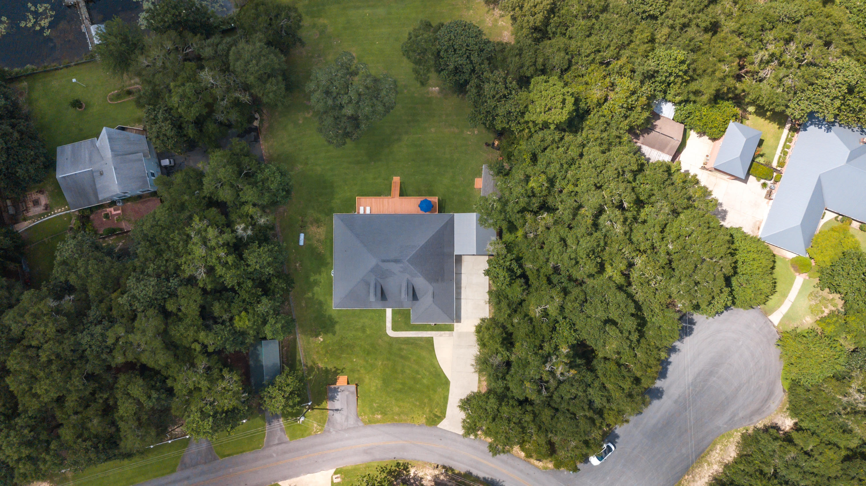 LAKE HOLLEY ESTATES - Residential