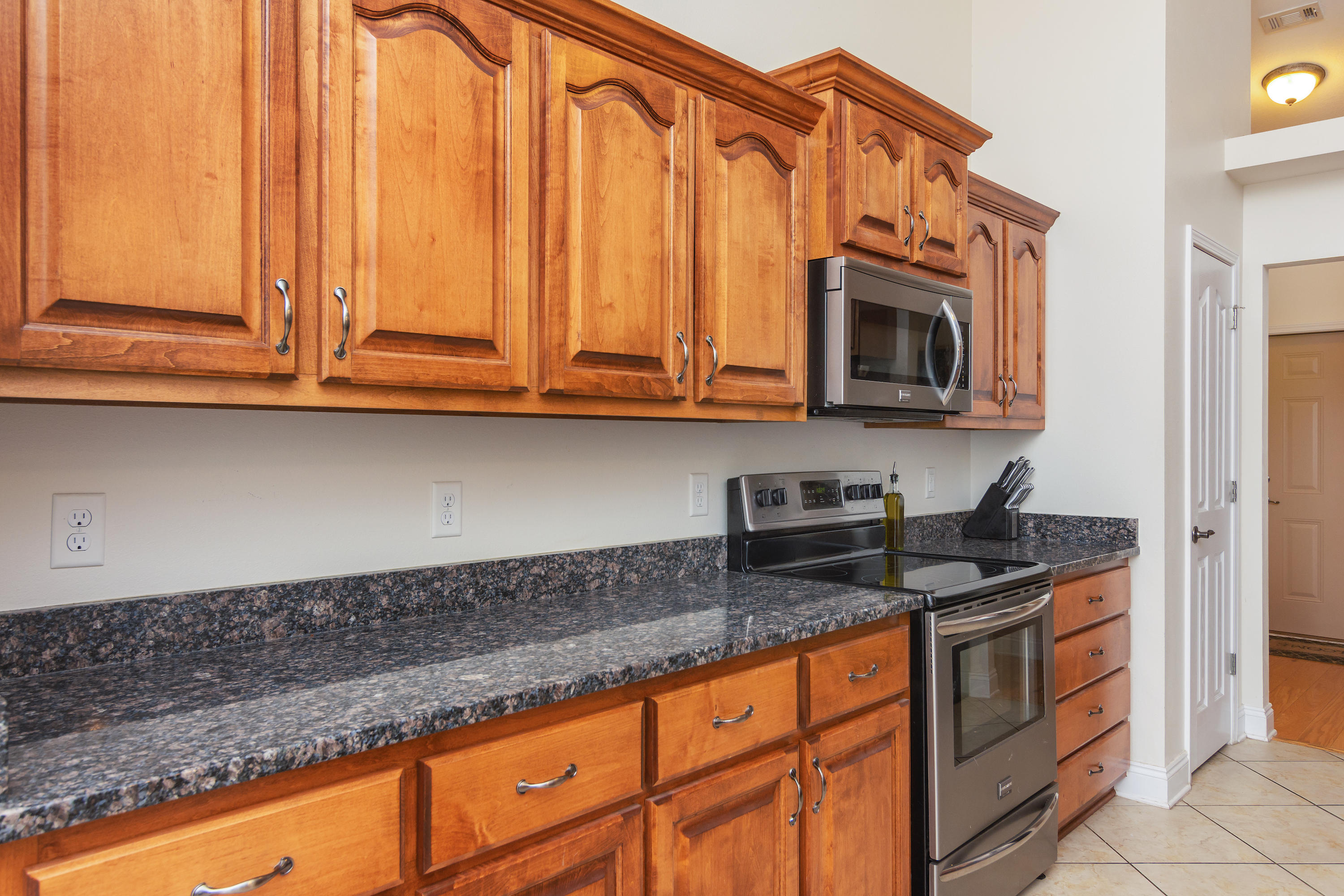 LAKE HOLLEY ESTATES - Residential