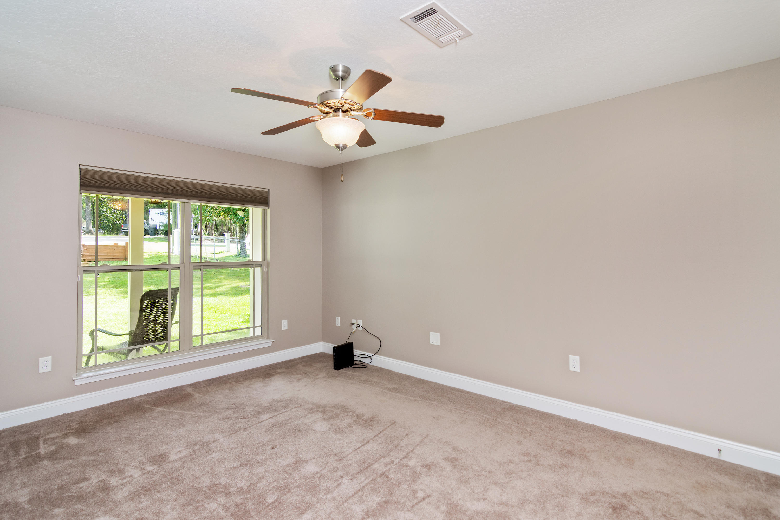 LAKE HOLLEY ESTATES - Residential