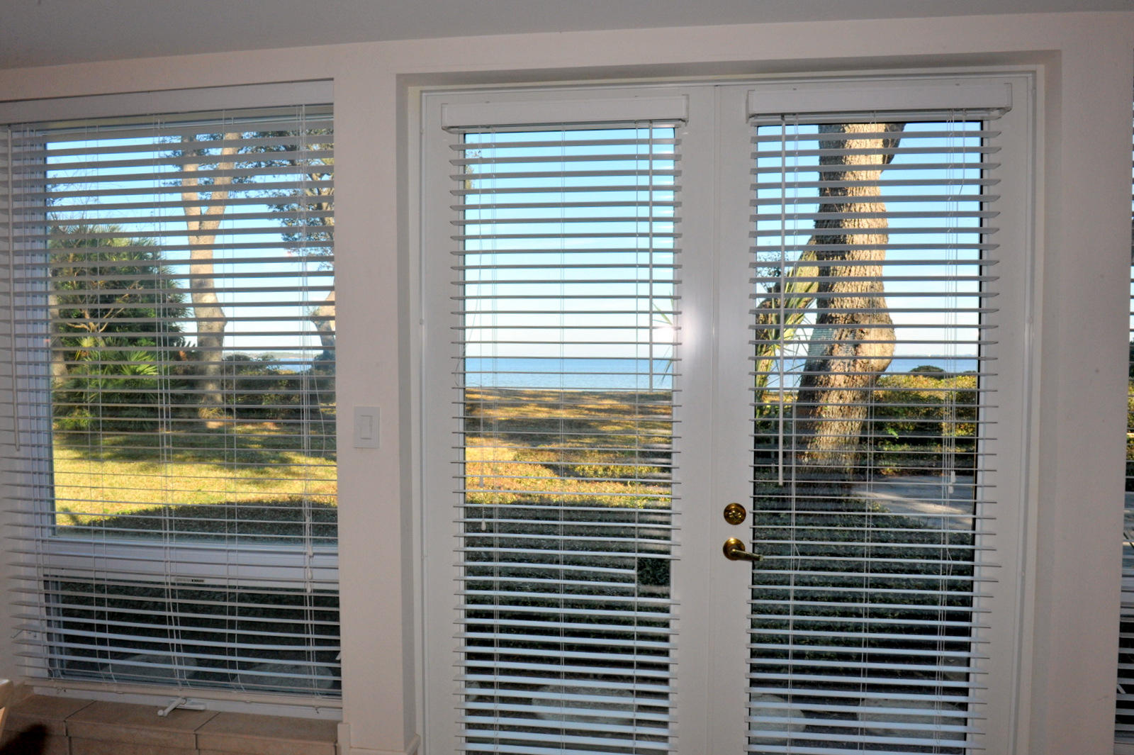 ELLIOTTS POINT - Residential