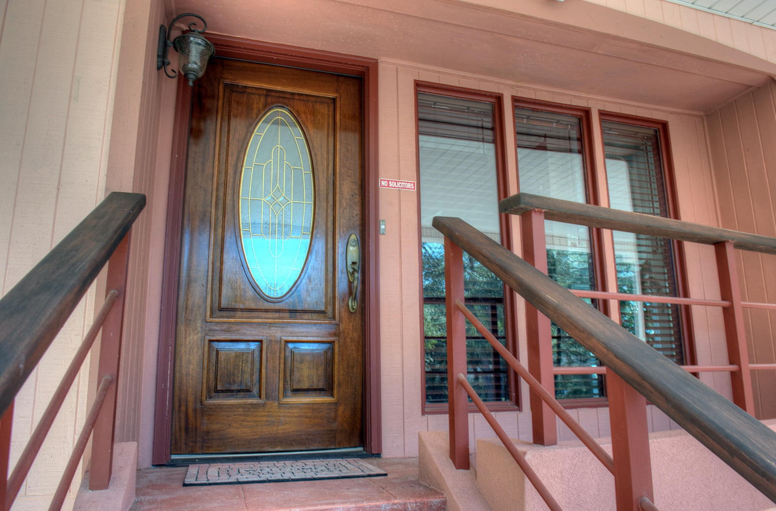 ELLIOTTS POINT - Residential