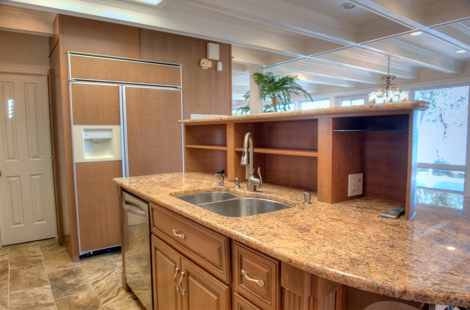 ELLIOTTS POINT - Residential