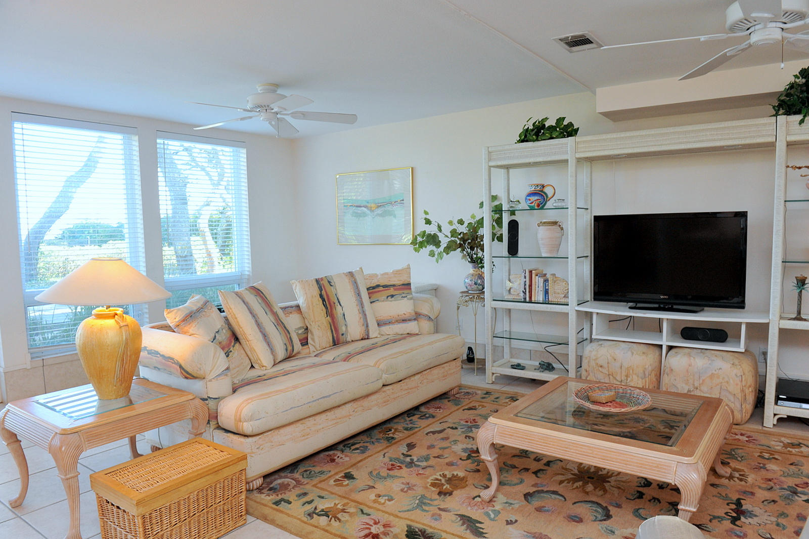 ELLIOTTS POINT - Residential