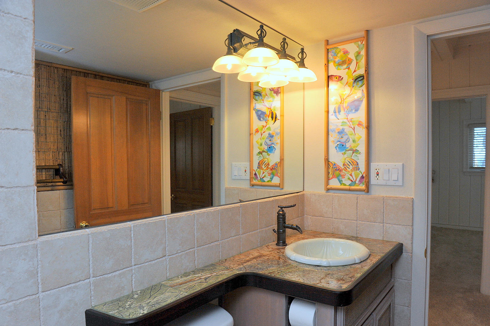 ELLIOTTS POINT - Residential