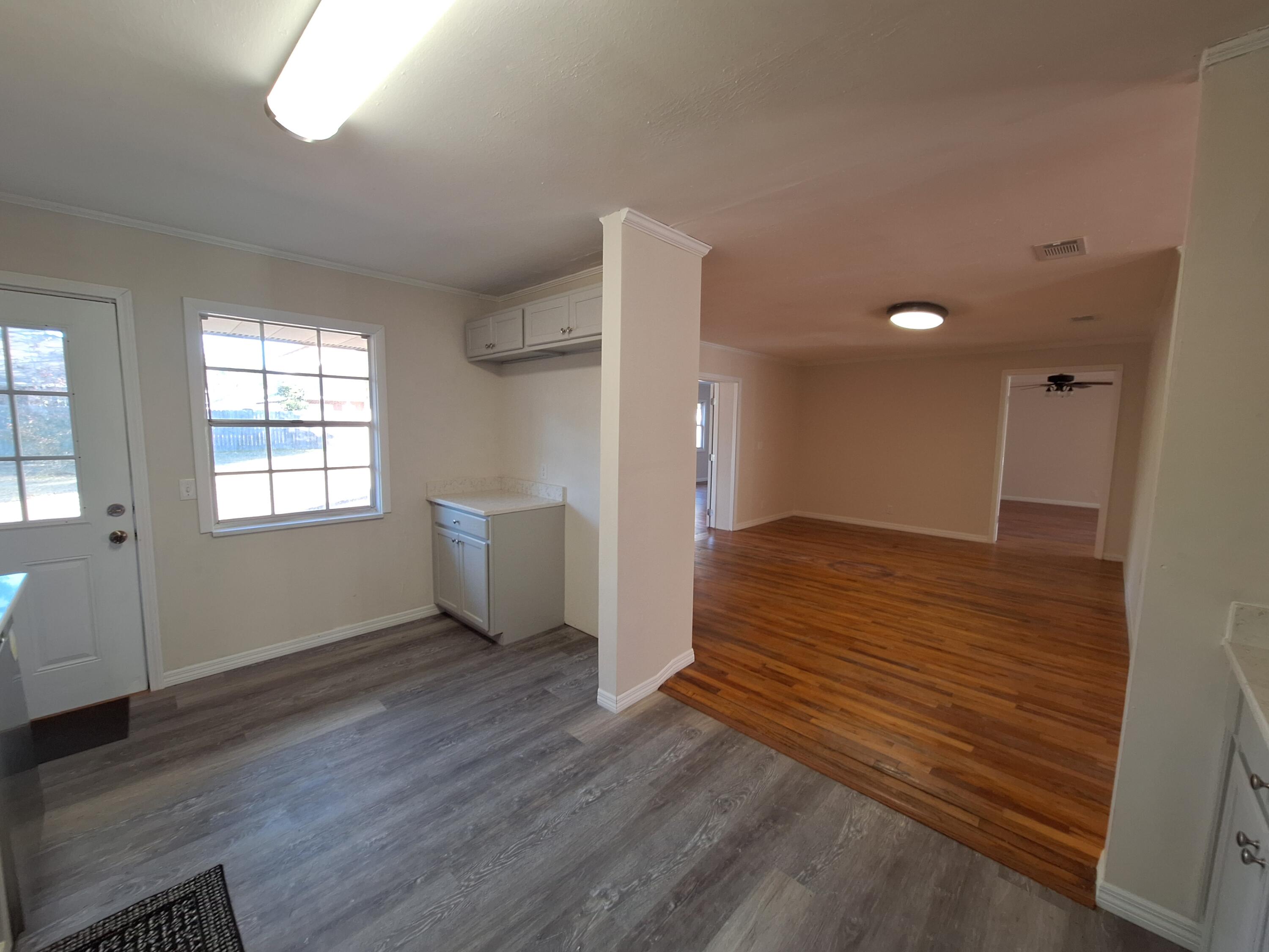 ADAMS POWELL - Residential