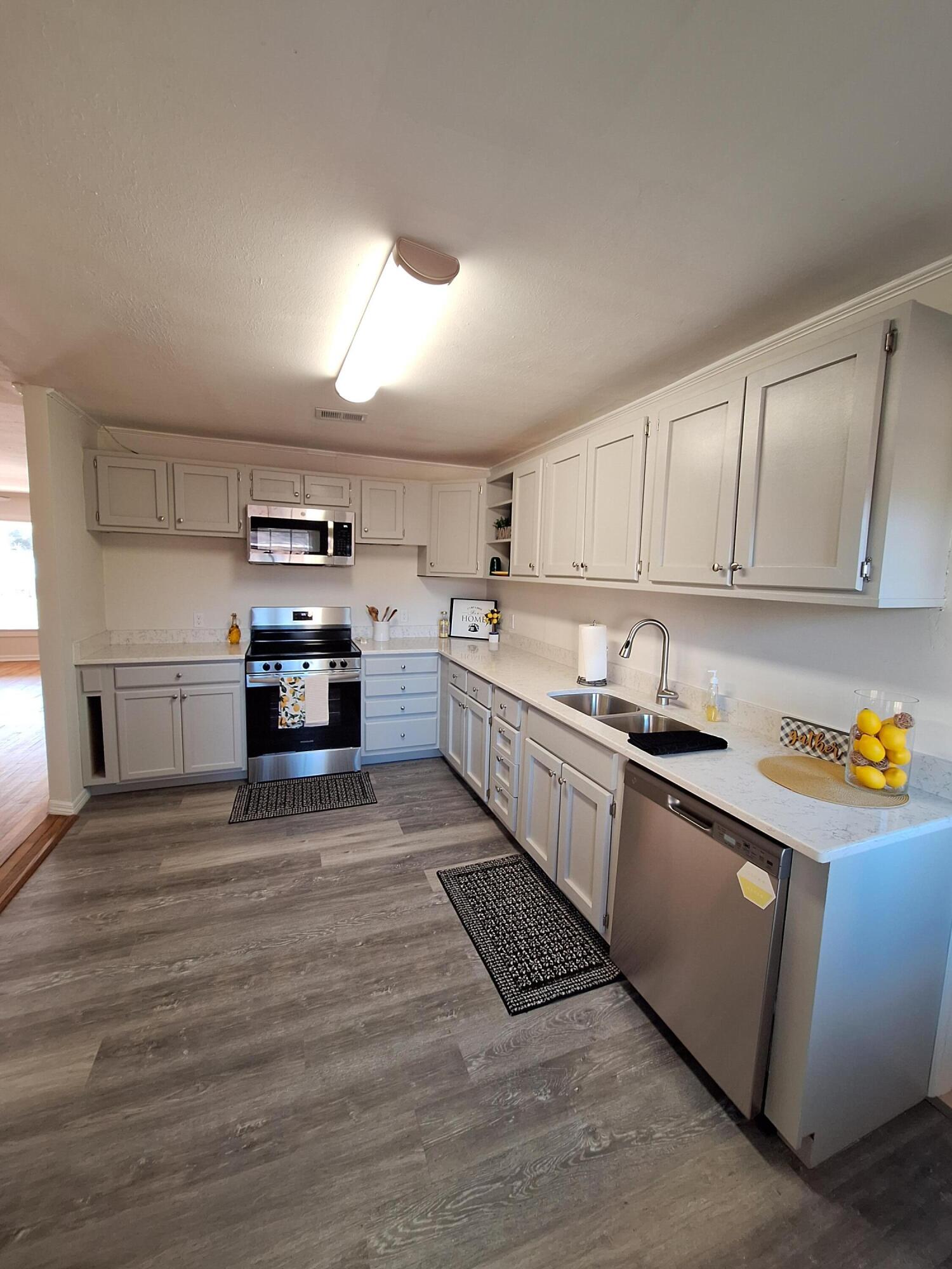 ADAMS POWELL - Residential