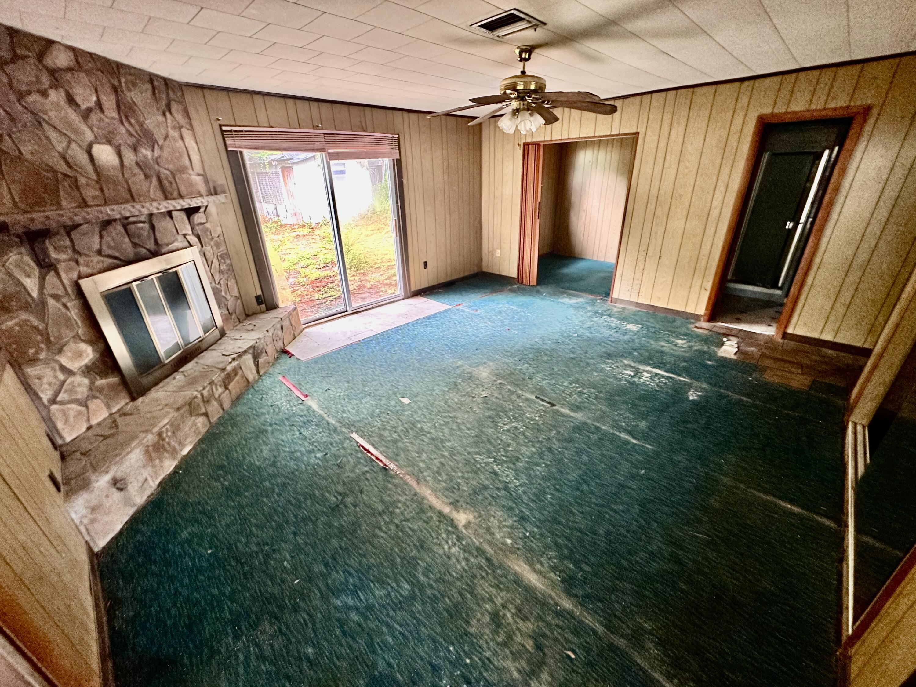 EGLIN HIGHWAY S/D LOT 7 BLK K - Residential