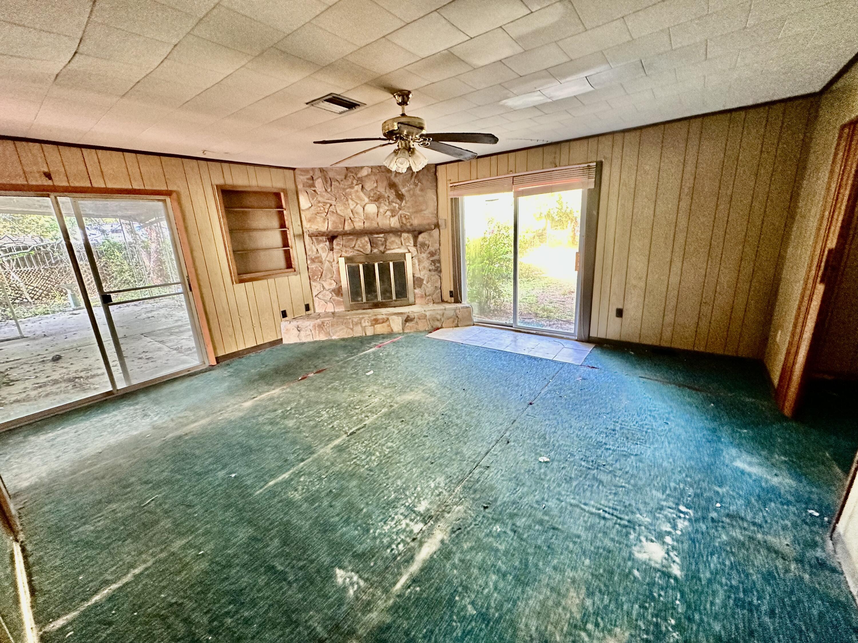 EGLIN HIGHWAY S/D LOT 7 BLK K - Residential