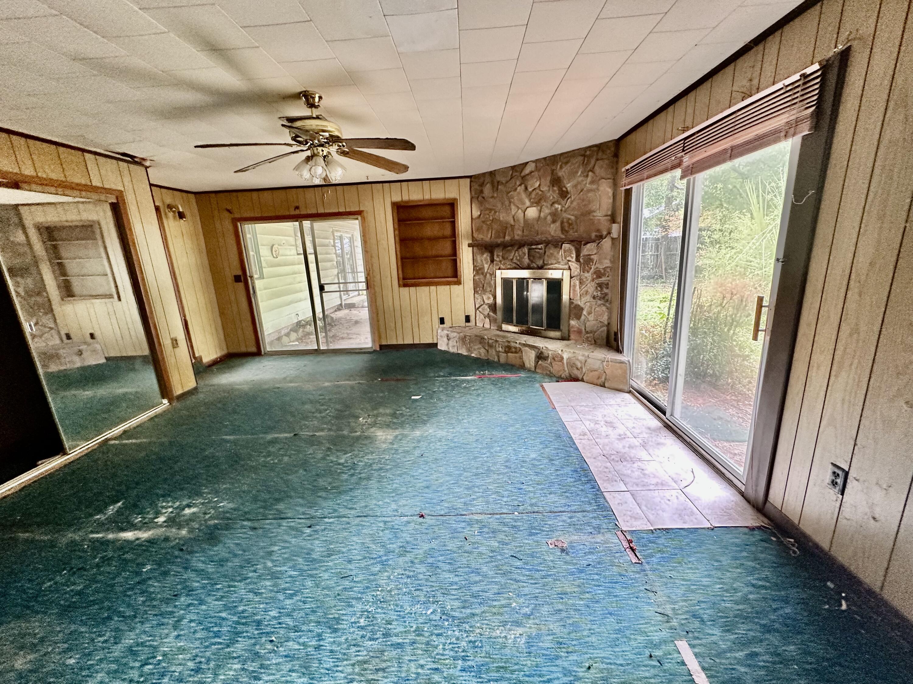 EGLIN HIGHWAY S/D LOT 7 BLK K - Residential