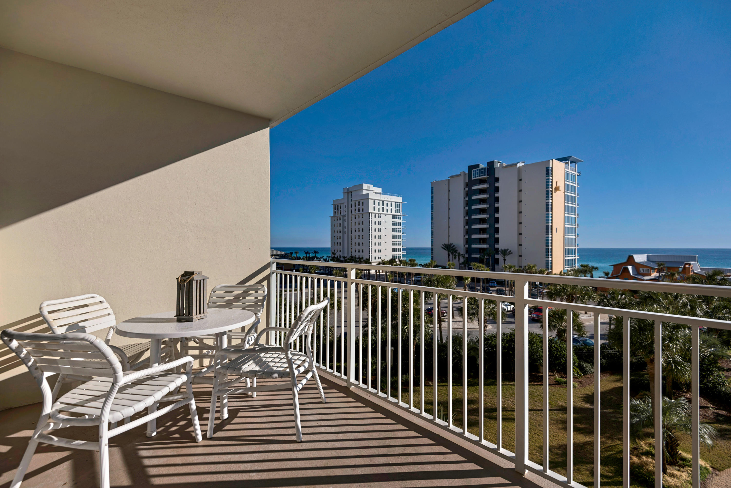 STERLING SHORES - Residential