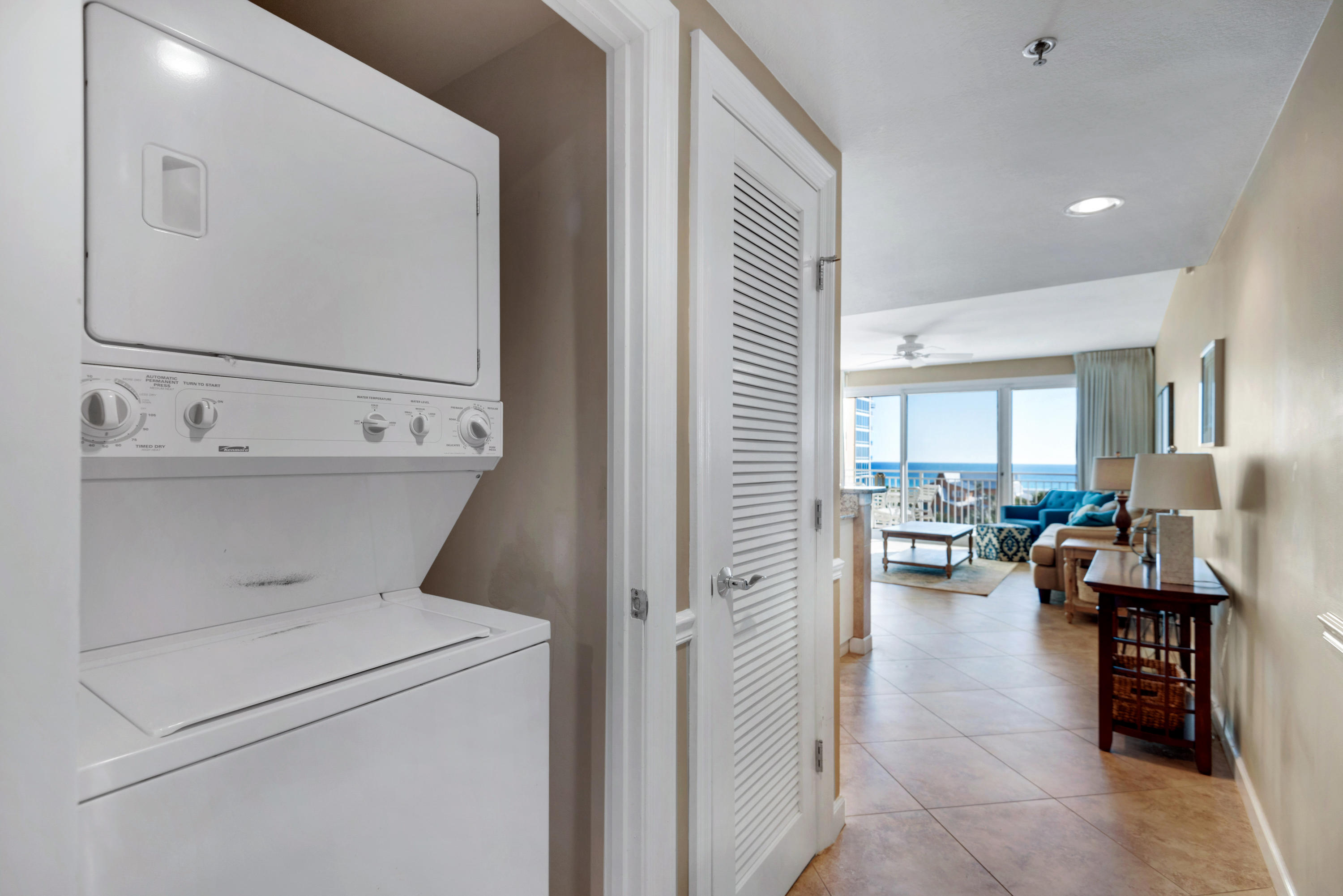 STERLING SHORES - Residential