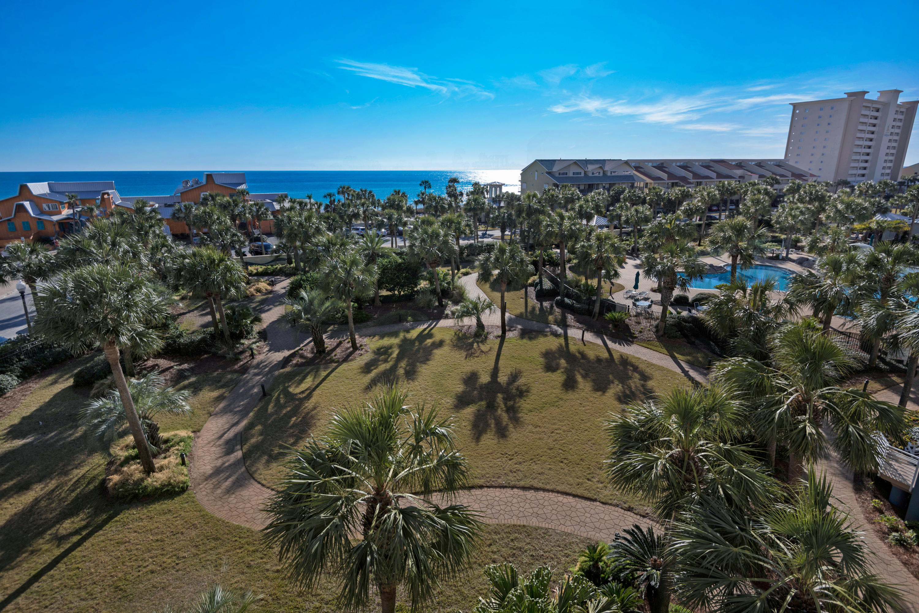 STERLING SHORES - Residential