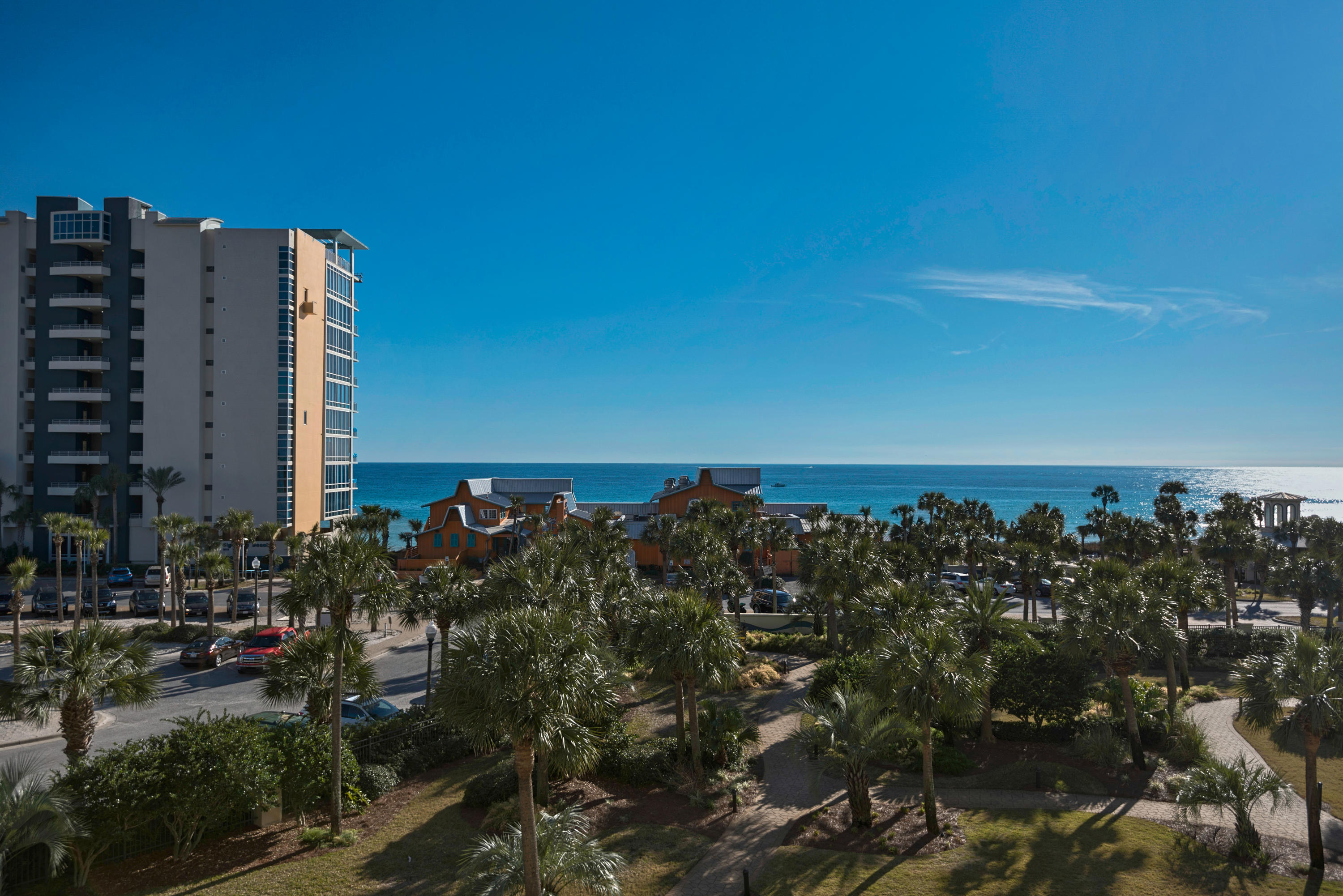 STERLING SHORES - Residential