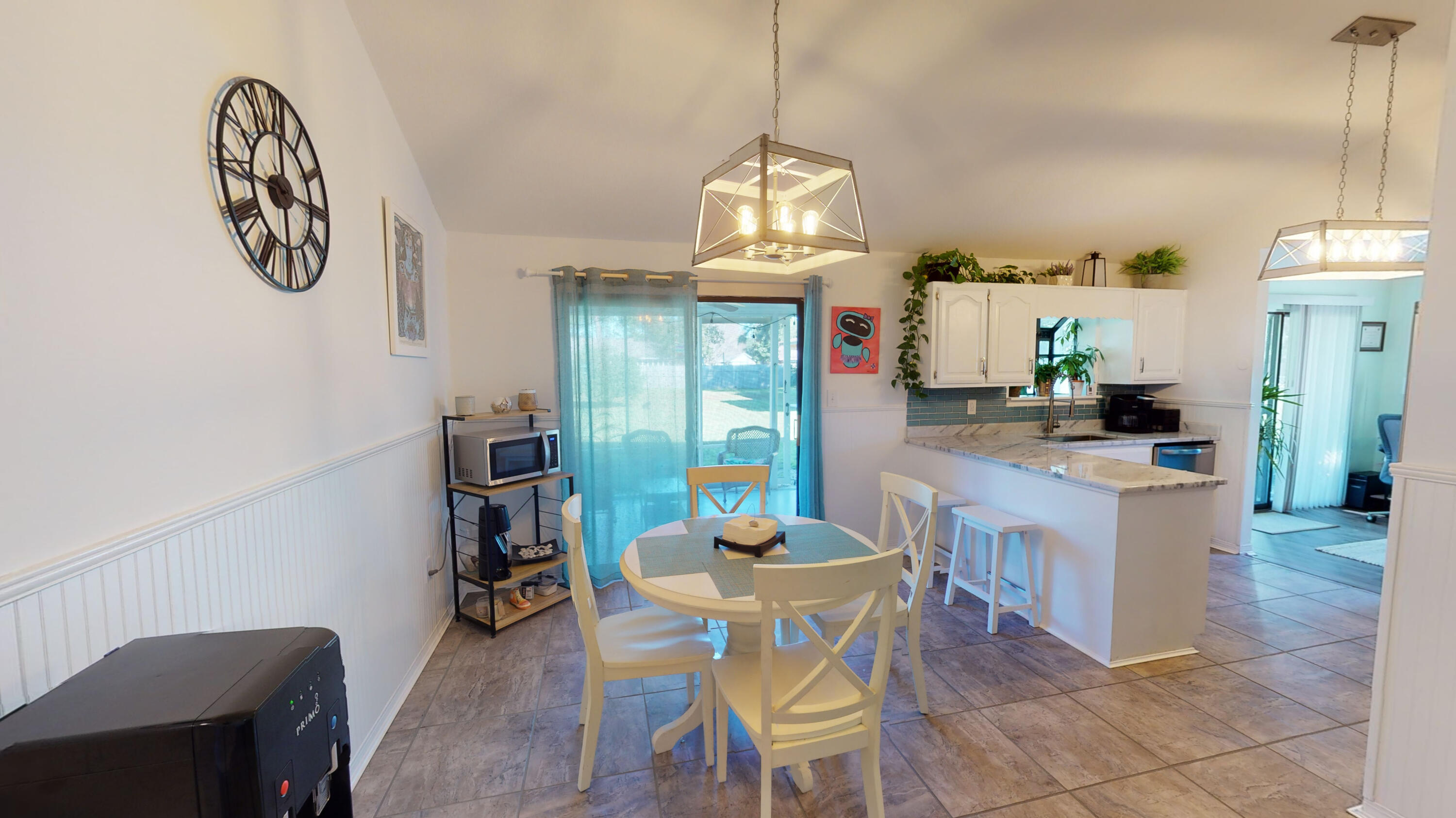 HOLLEY BY THE SEA - Residential