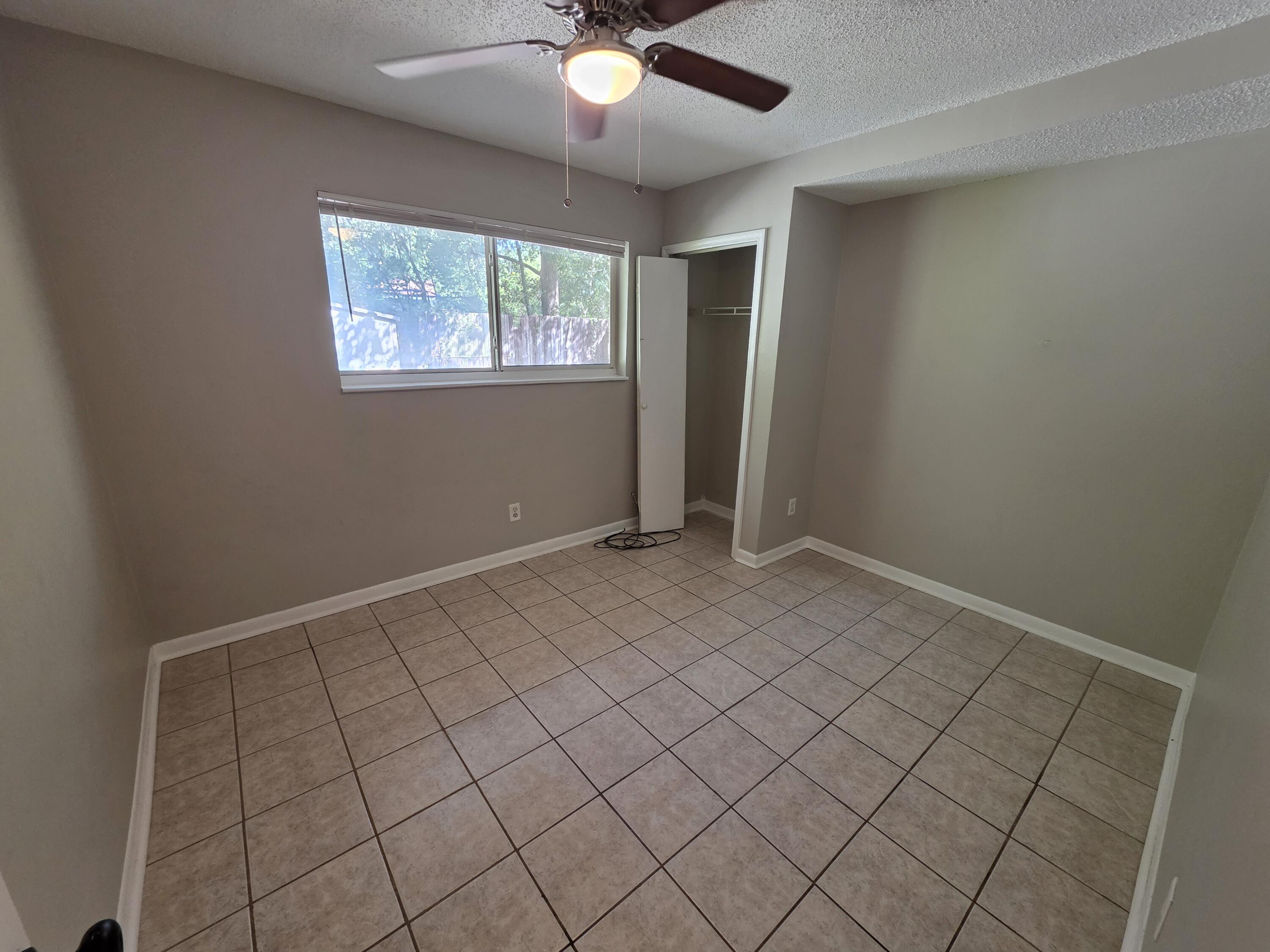 NO RECORDED SUBDIVISION - Residential Lease