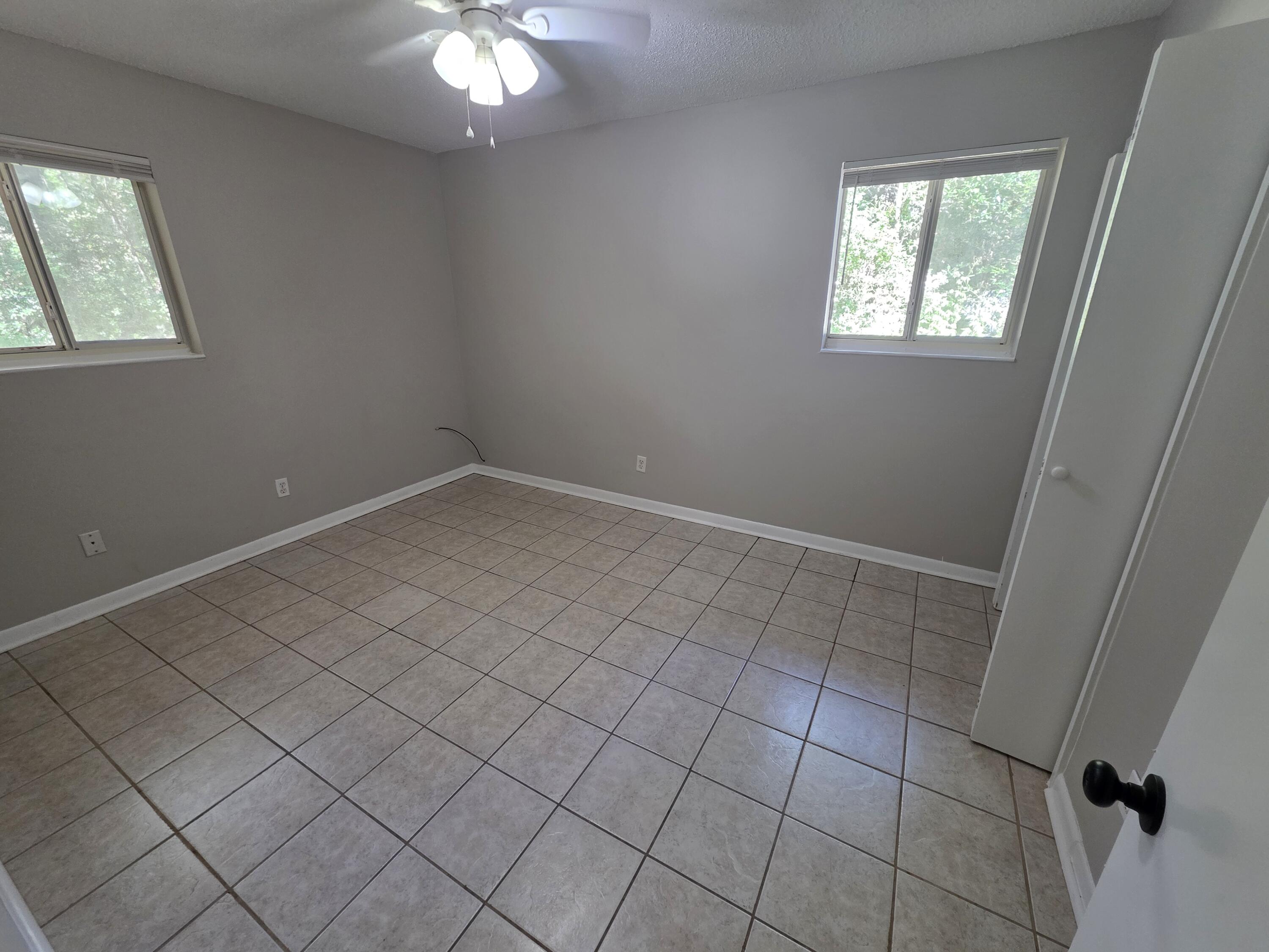 NO RECORDED SUBDIVISION - Residential Lease