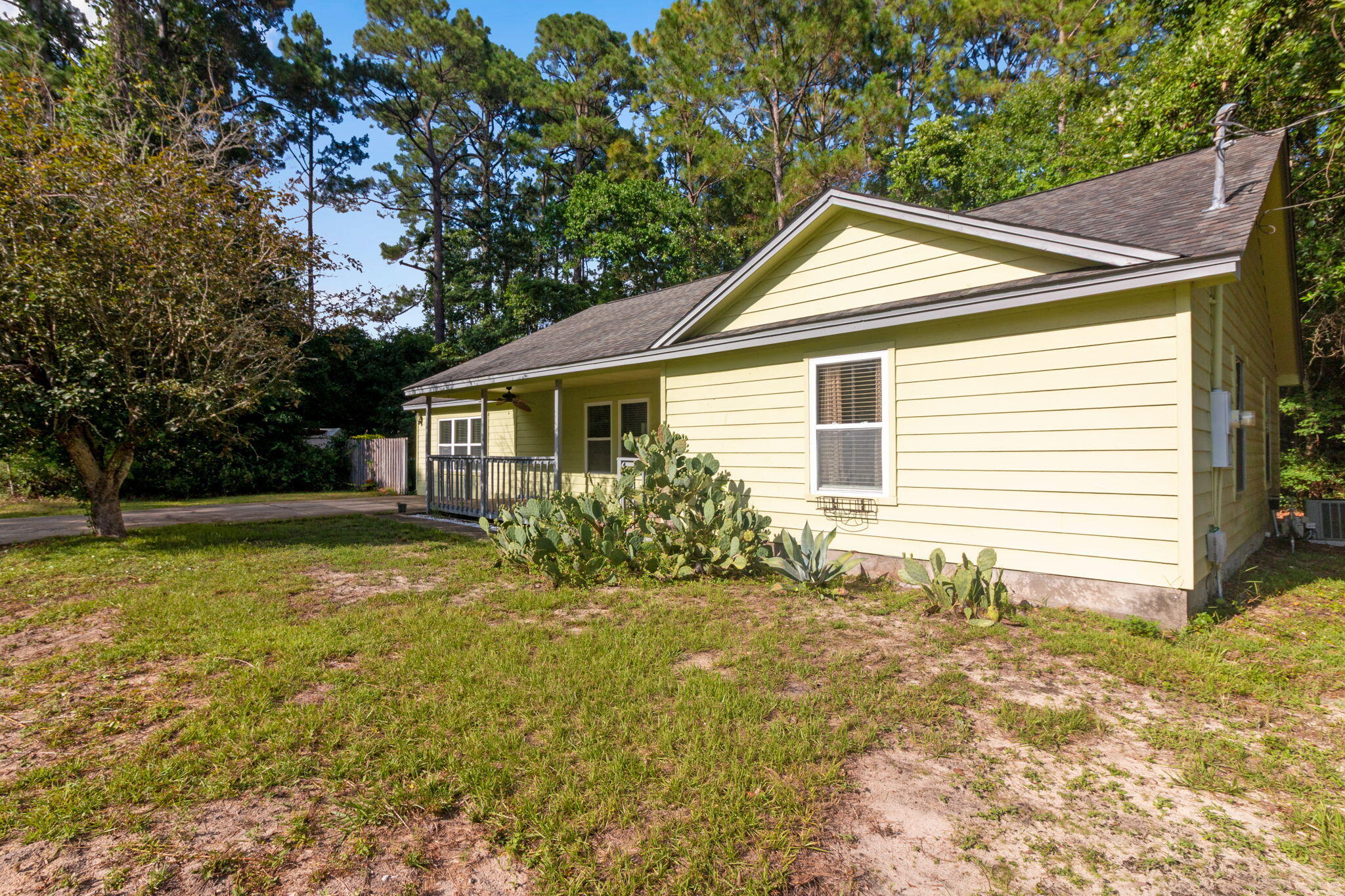 WYNNEHAVEN BEACH ESTATES - Residential