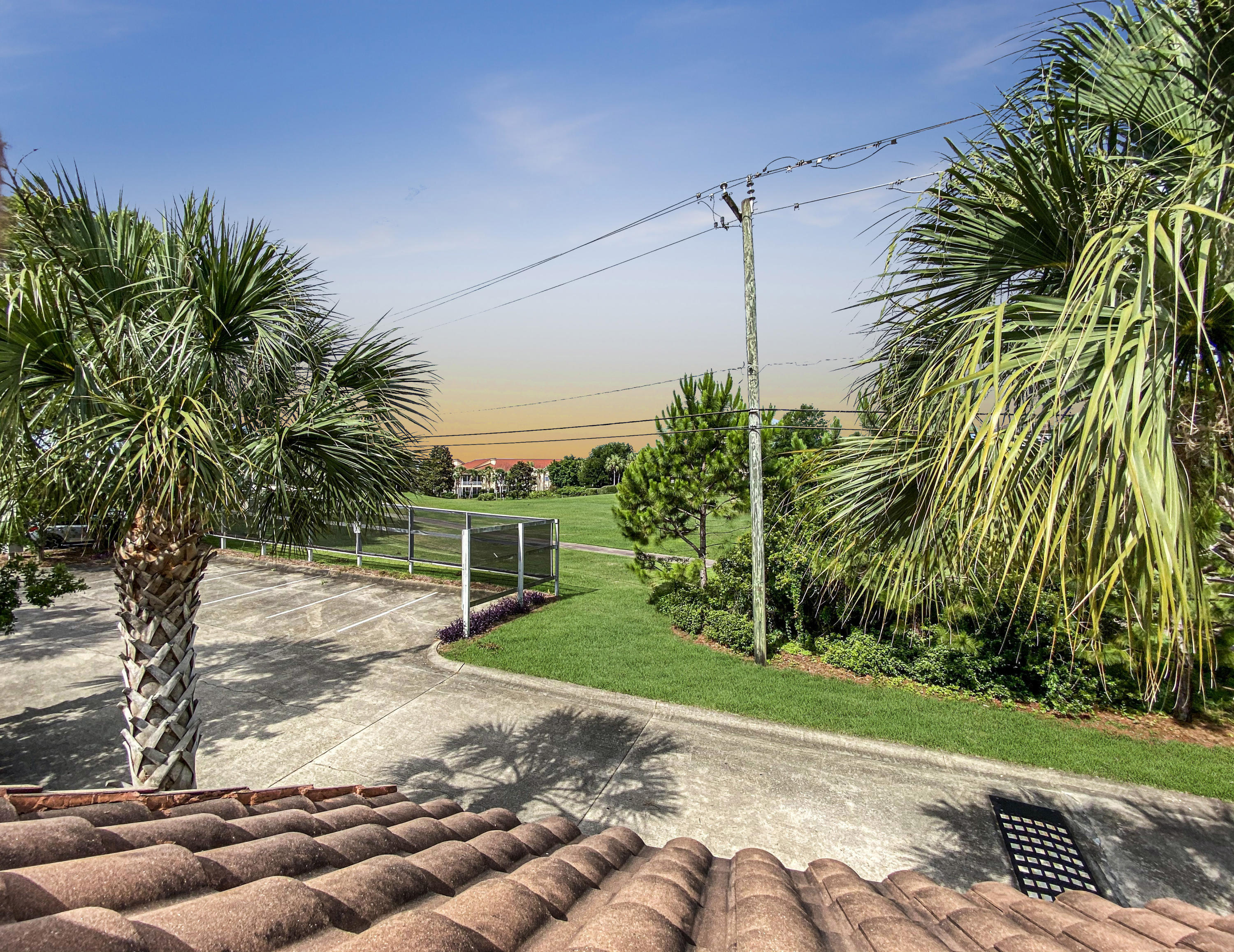 TOPS'L TENNIS VILLAGE - Residential