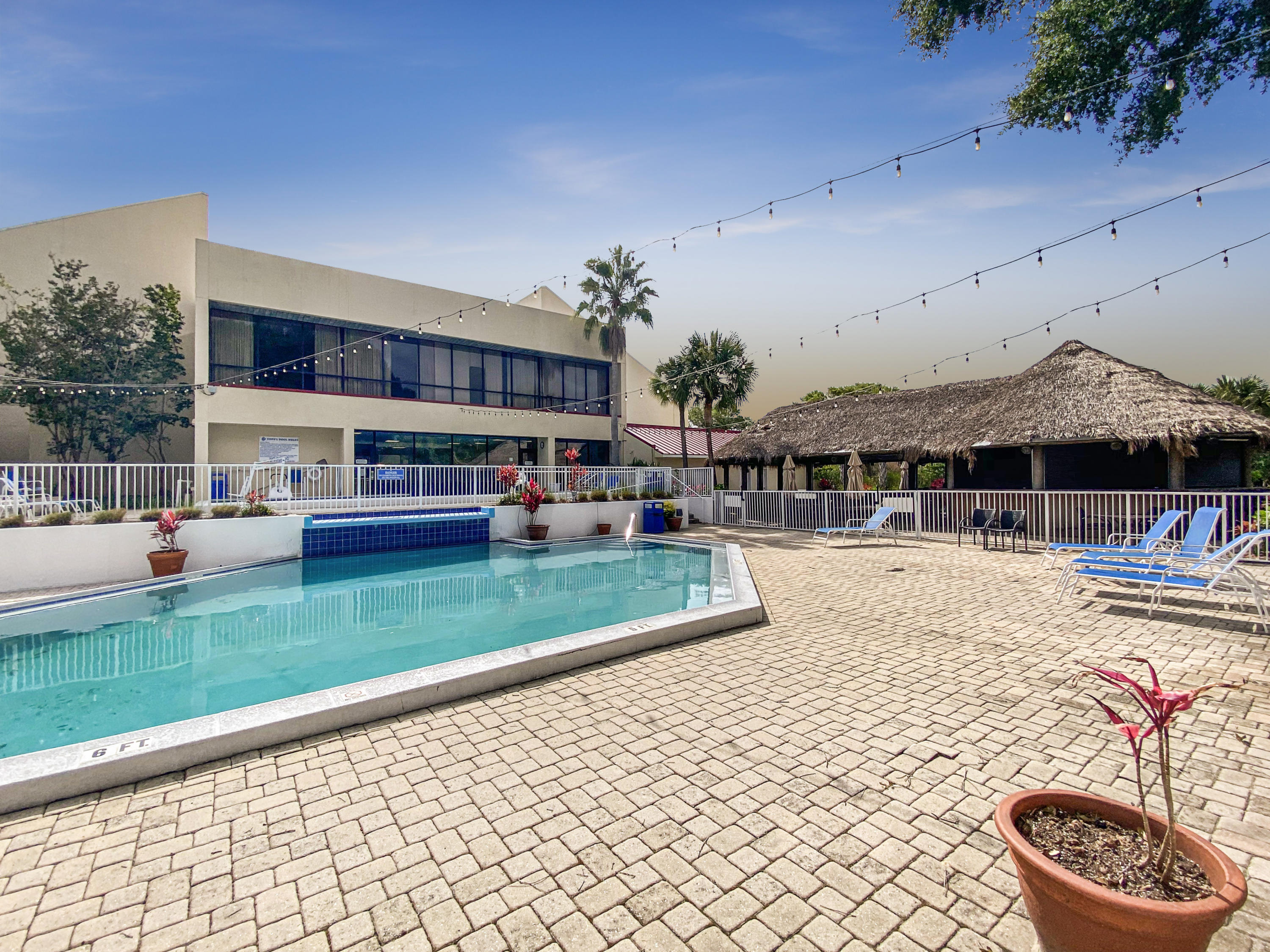 TOPS'L TENNIS VILLAGE - Residential