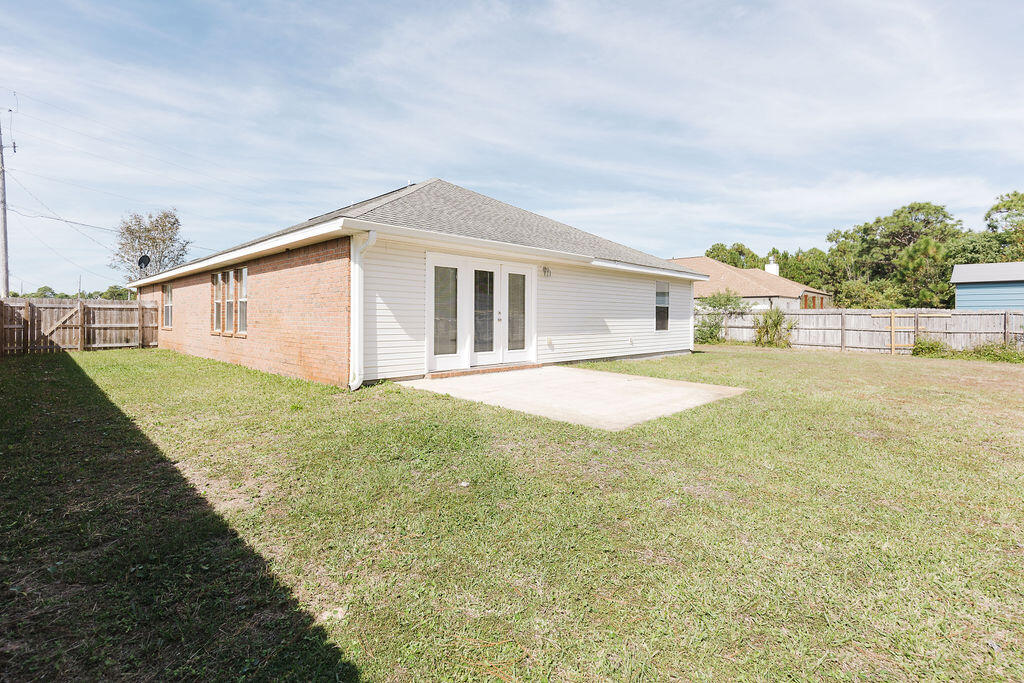 SKY RIDGE ESTATES 1ST ADD - Residential Lease