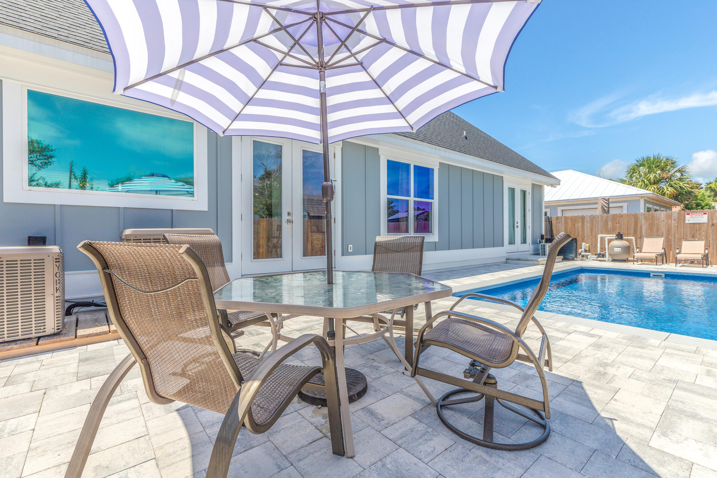 MIRAMAR HEIGHTS - Residential