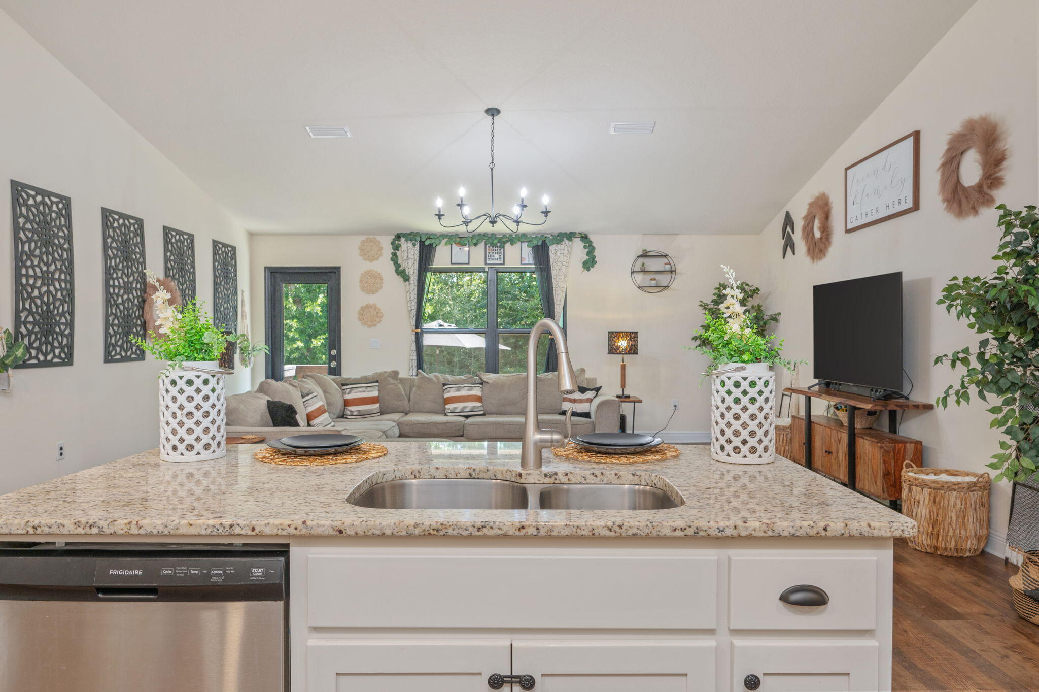 WILLOW CREEK PLANTATION - Residential