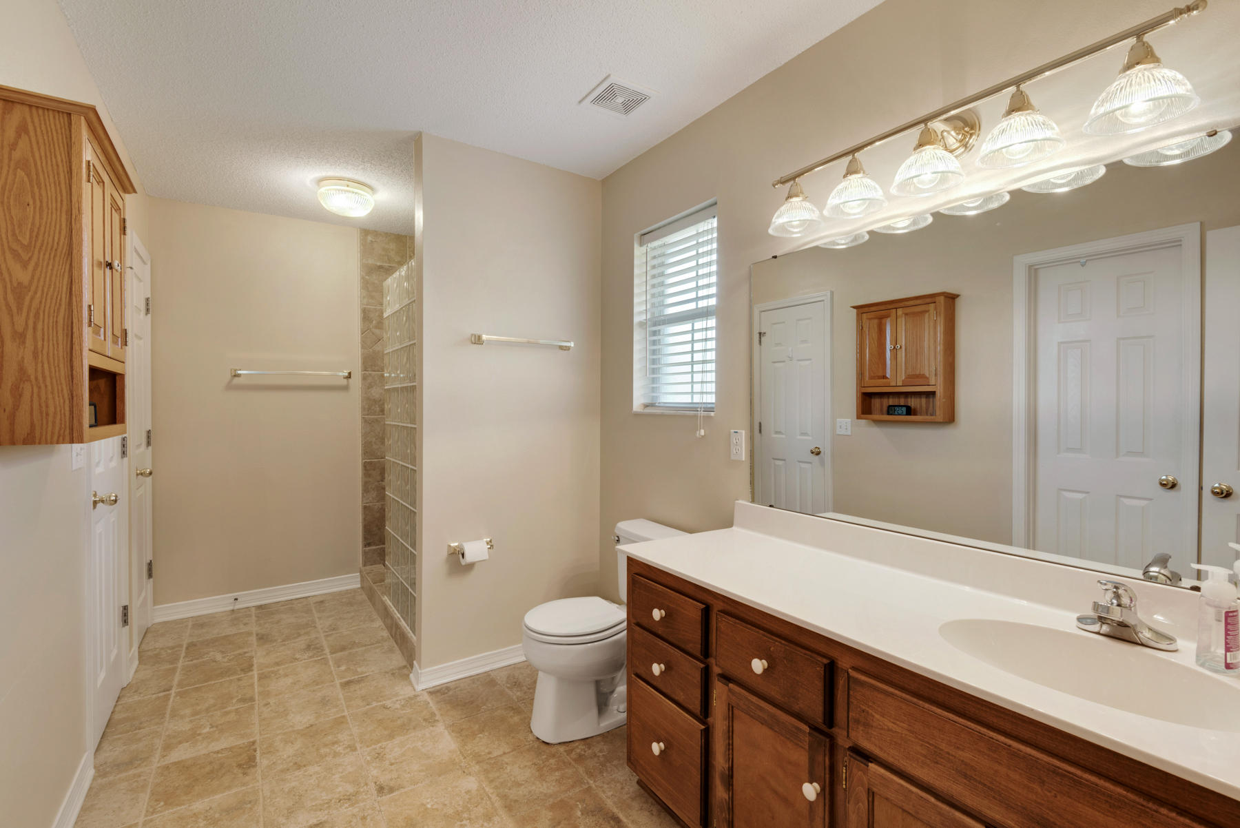 HIDDEN FOREST - Residential