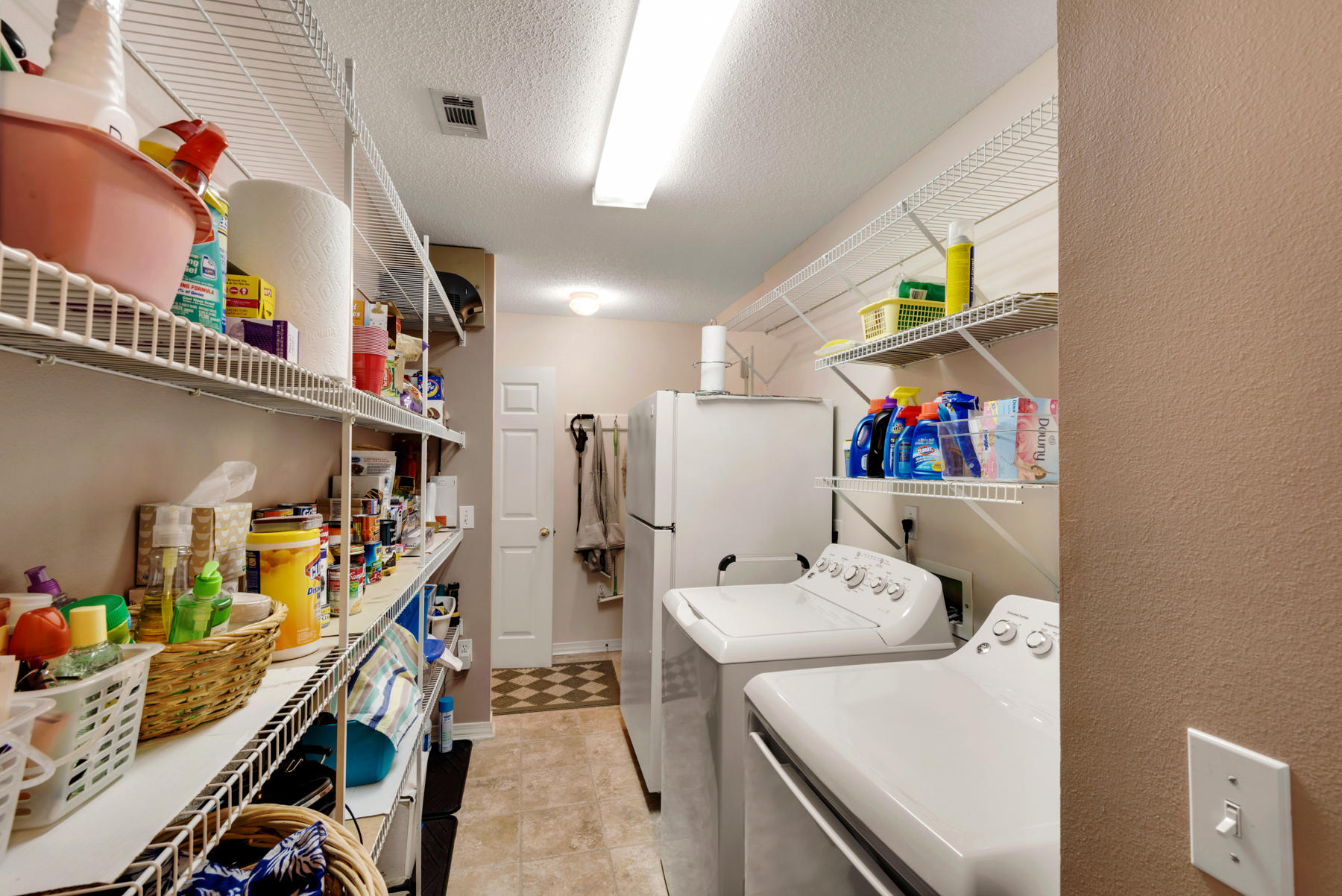 HIDDEN FOREST - Residential