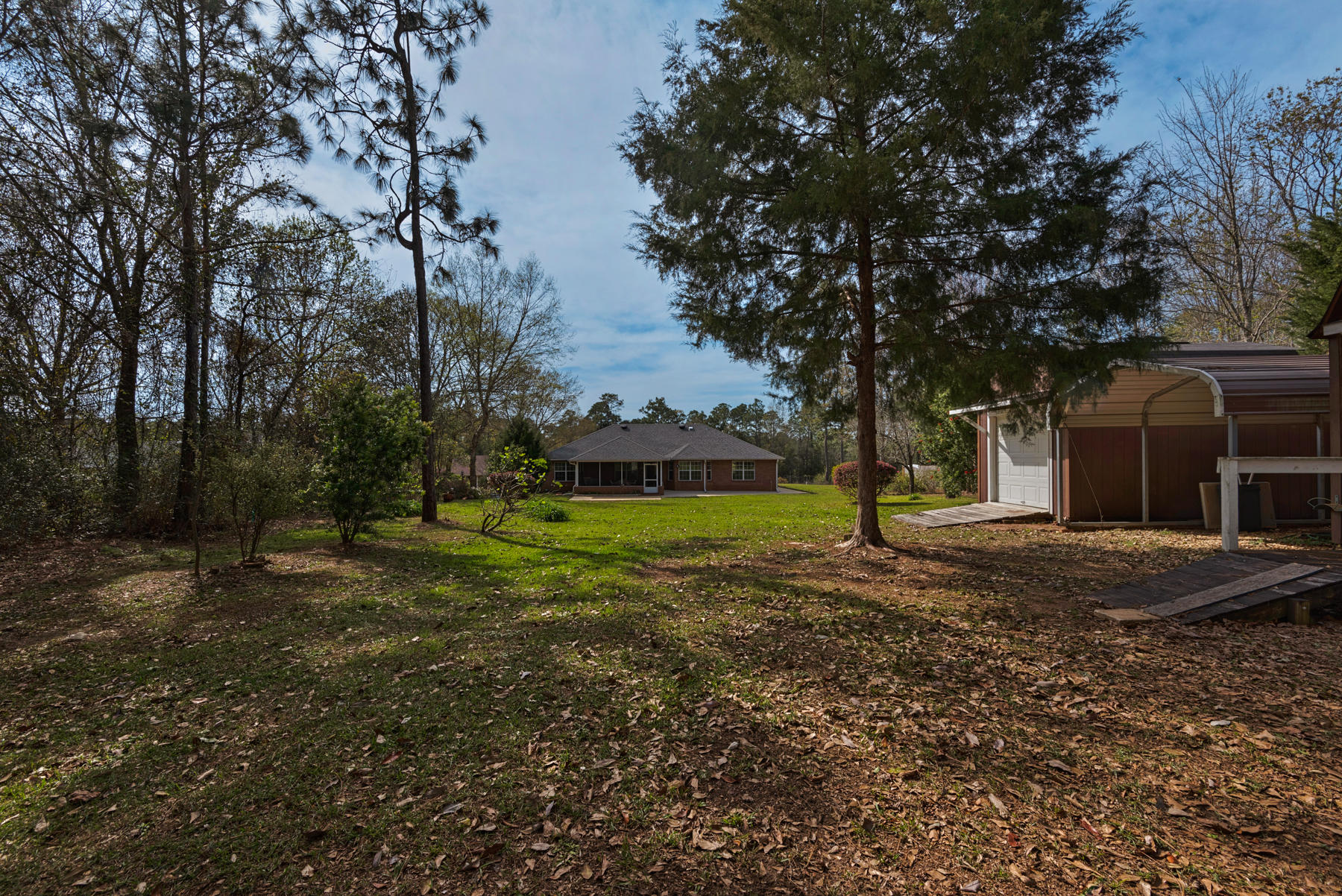 HIDDEN FOREST - Residential