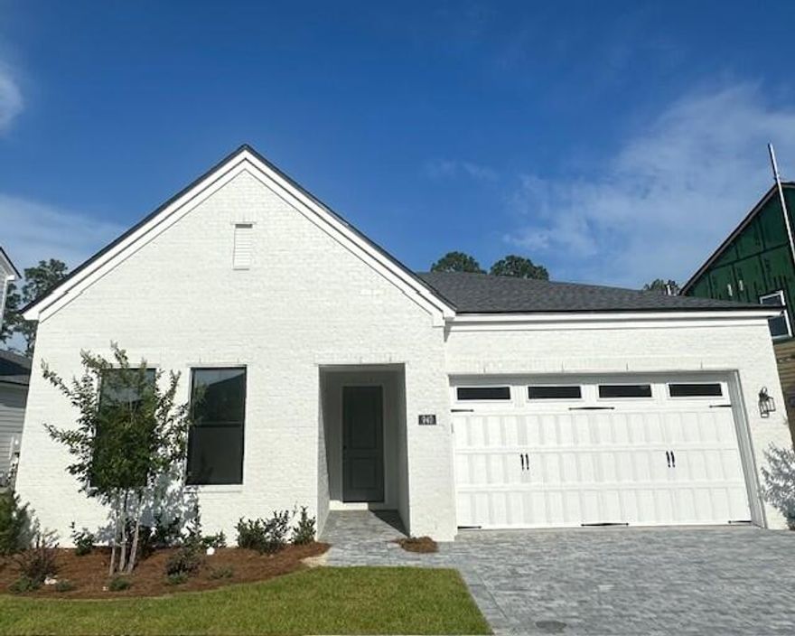 Summerwood floor plan. Cottage front elevation.