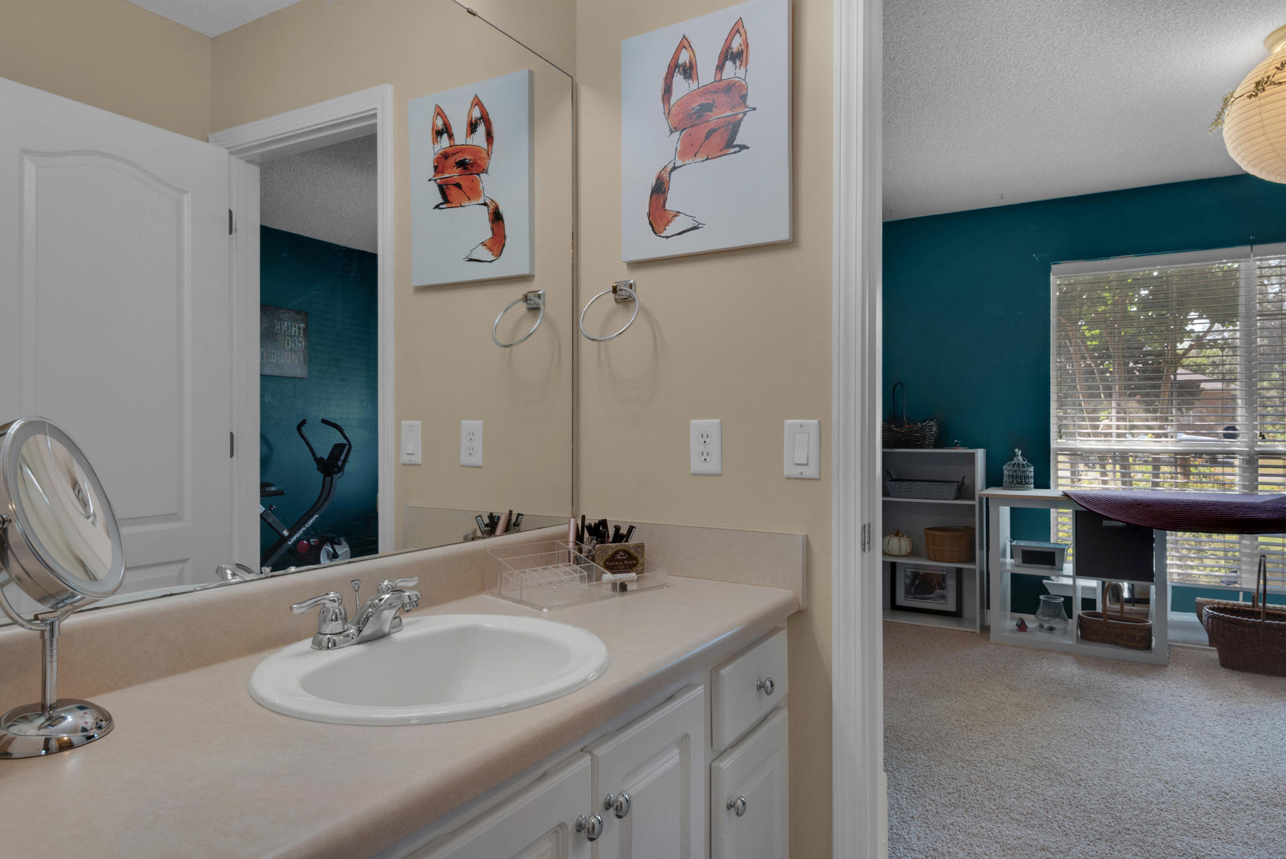 HOLLEY BY THE SEA - Residential