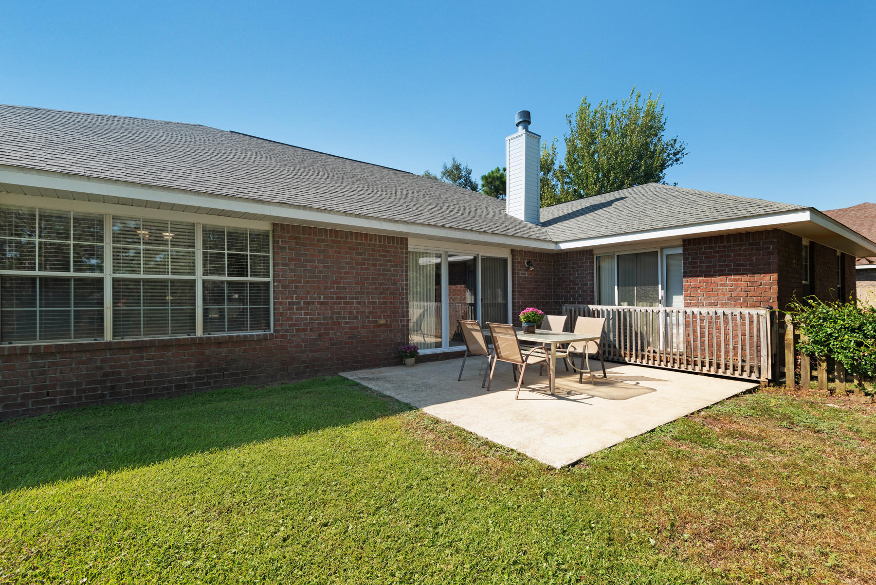 HOLLEY BY THE SEA - Residential