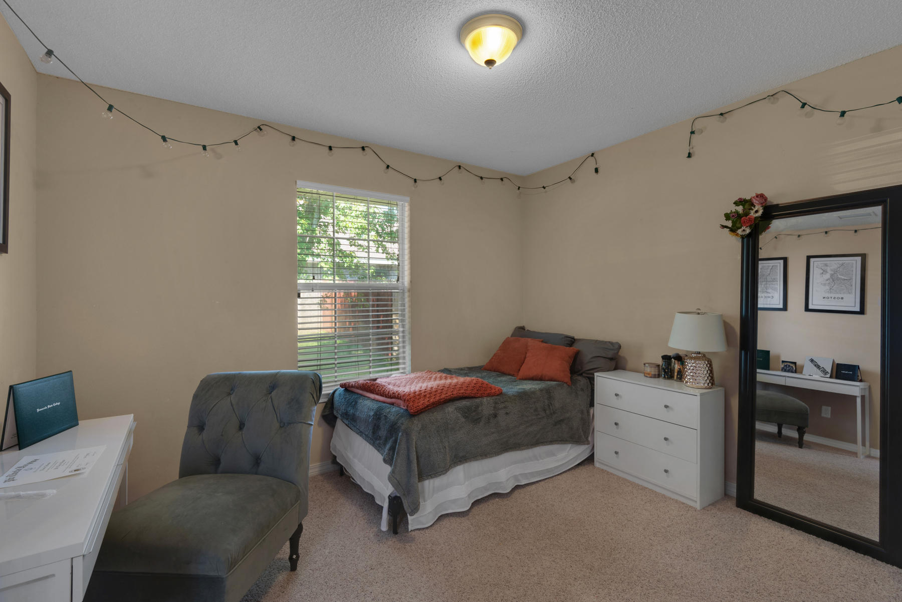 HOLLEY BY THE SEA - Residential