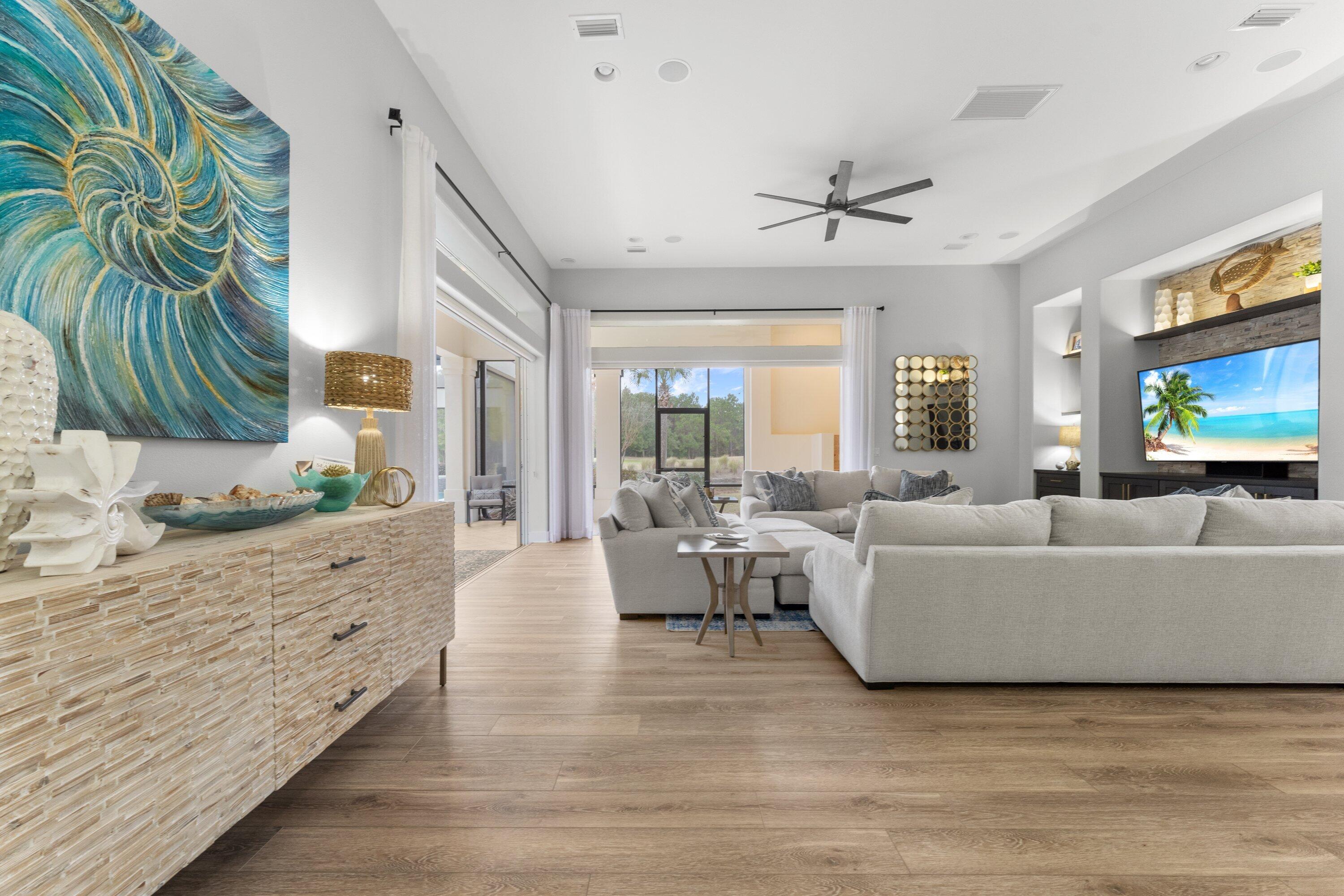 BURNT PINE - Residential