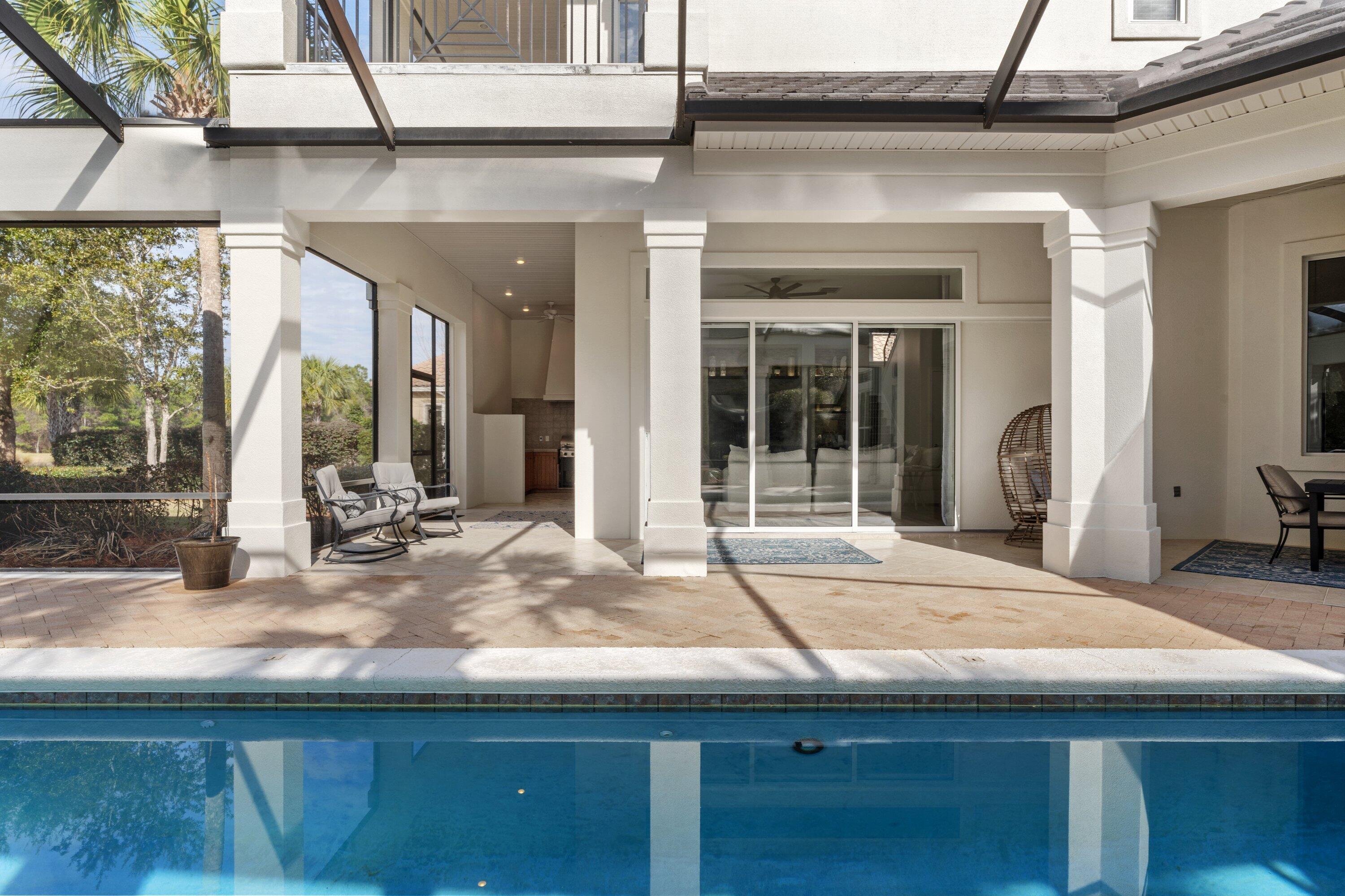 BURNT PINE - Residential