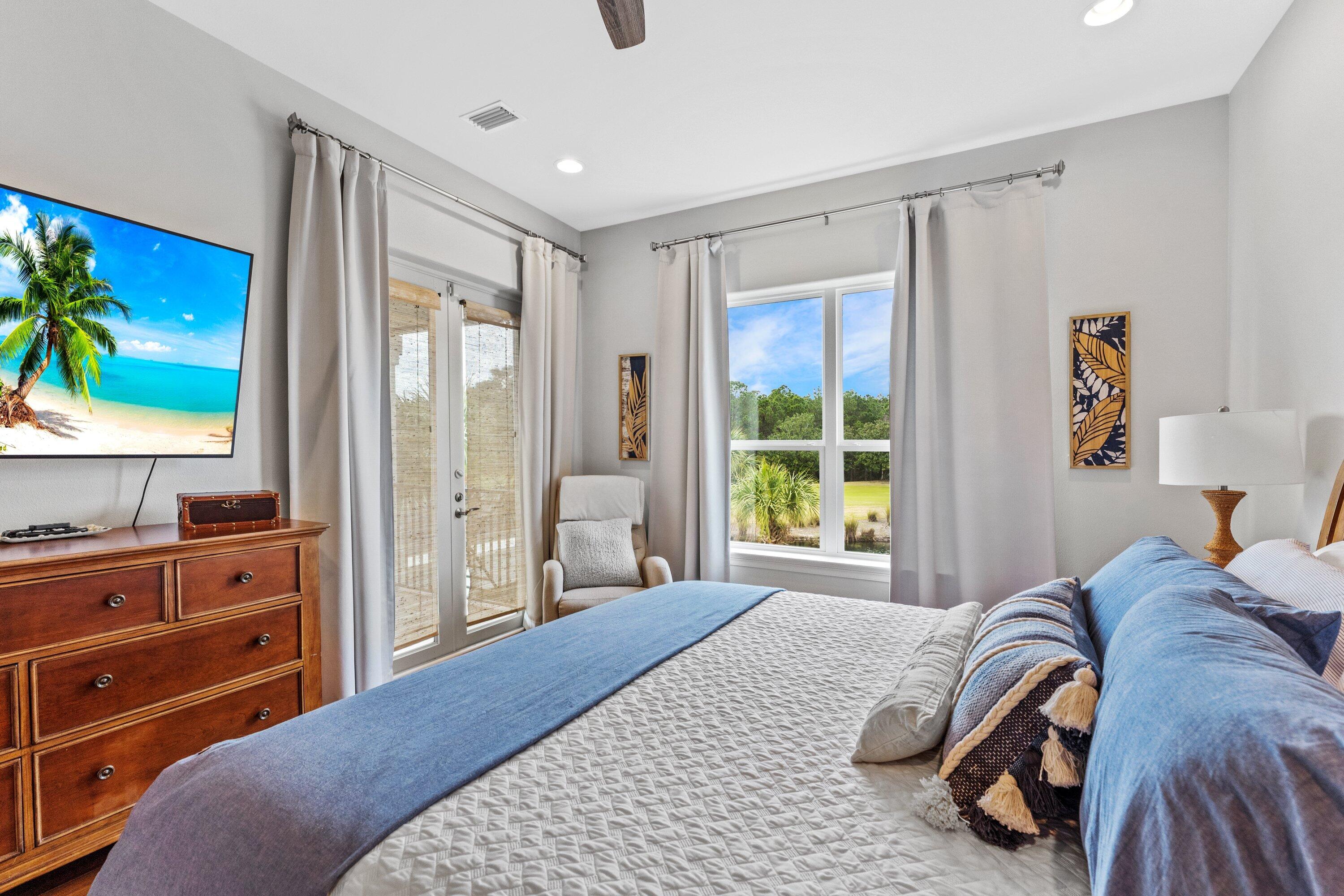 BURNT PINE - Residential