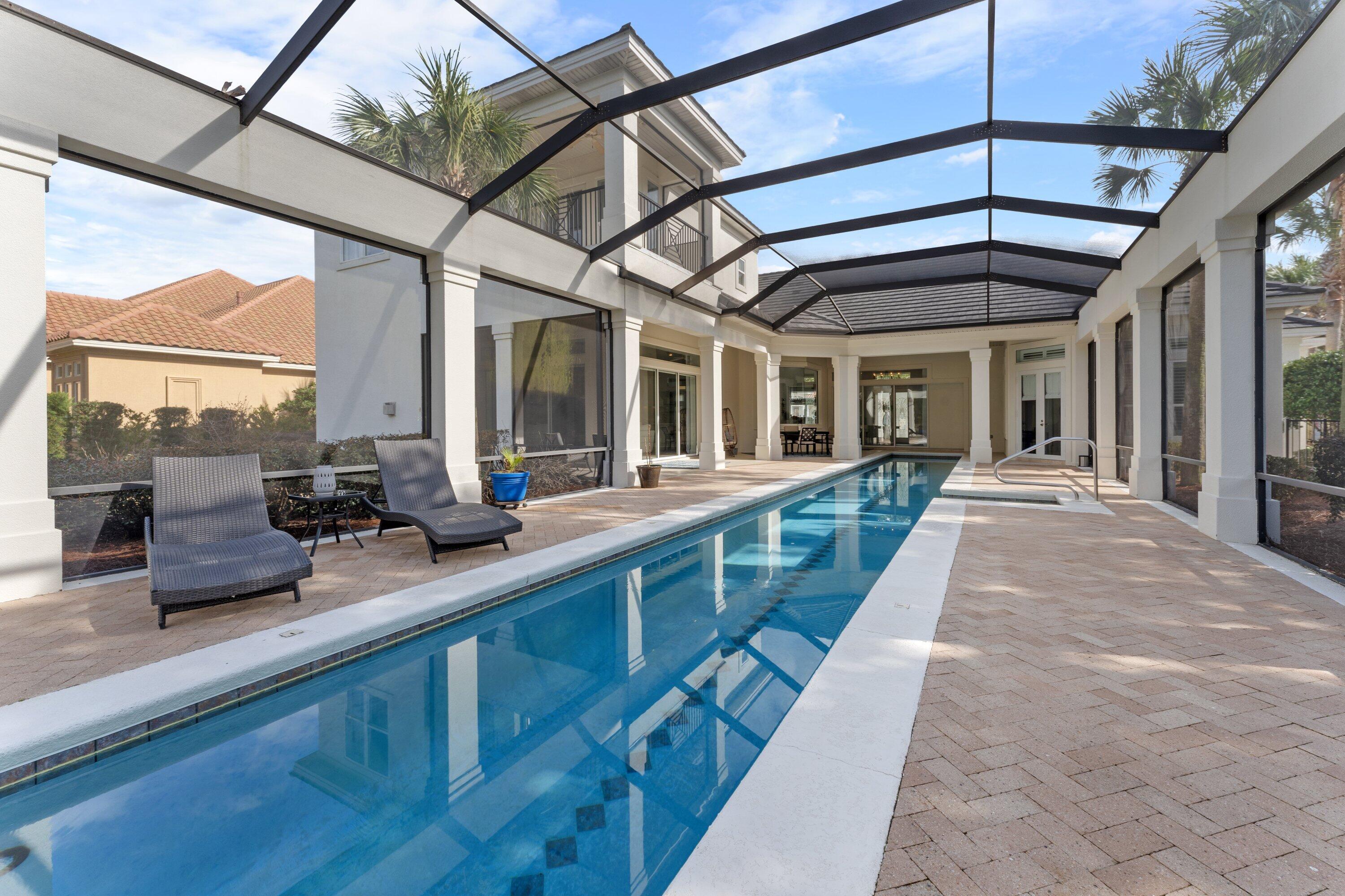 BURNT PINE - Residential