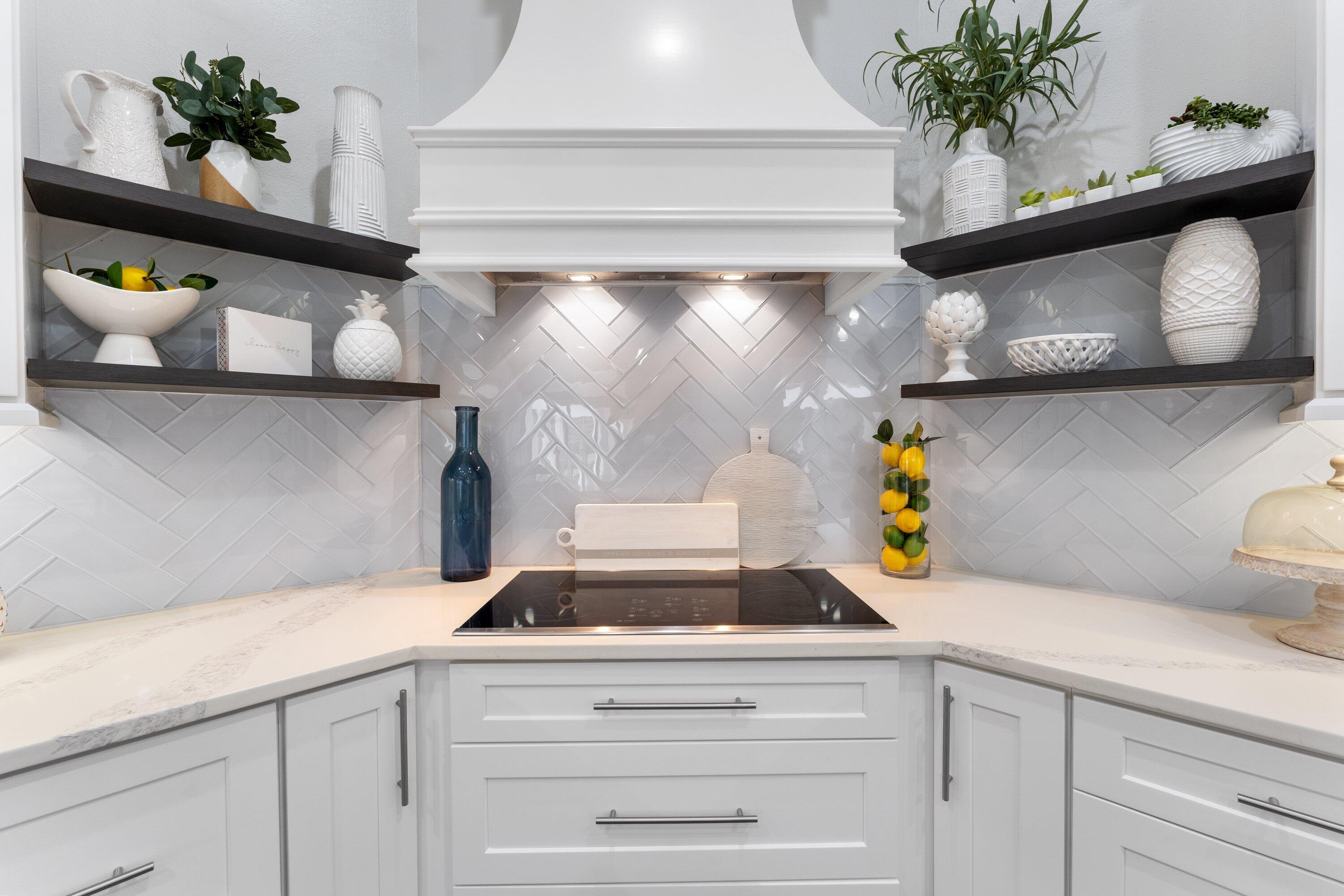 BURNT PINE - Residential