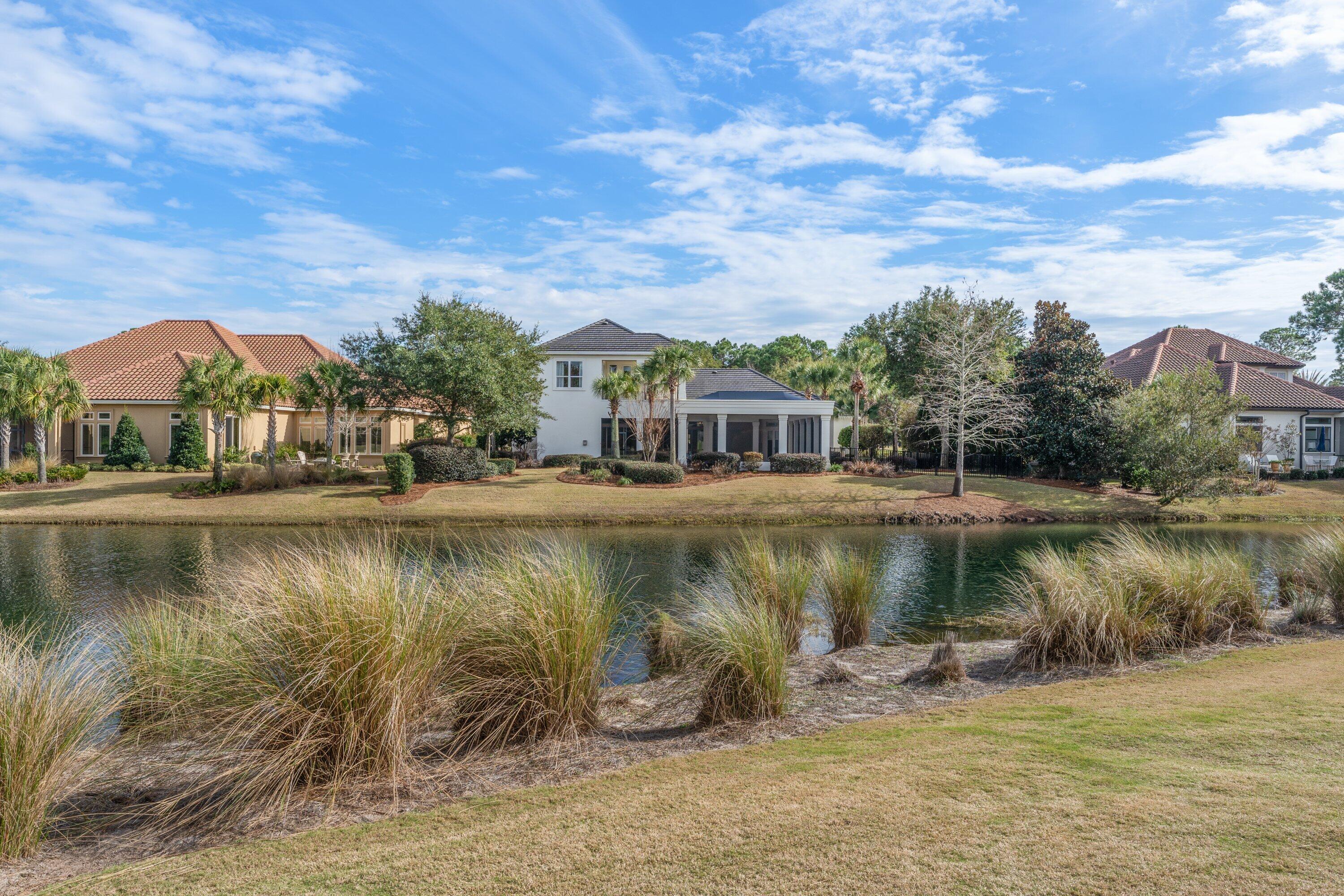 BURNT PINE - Residential