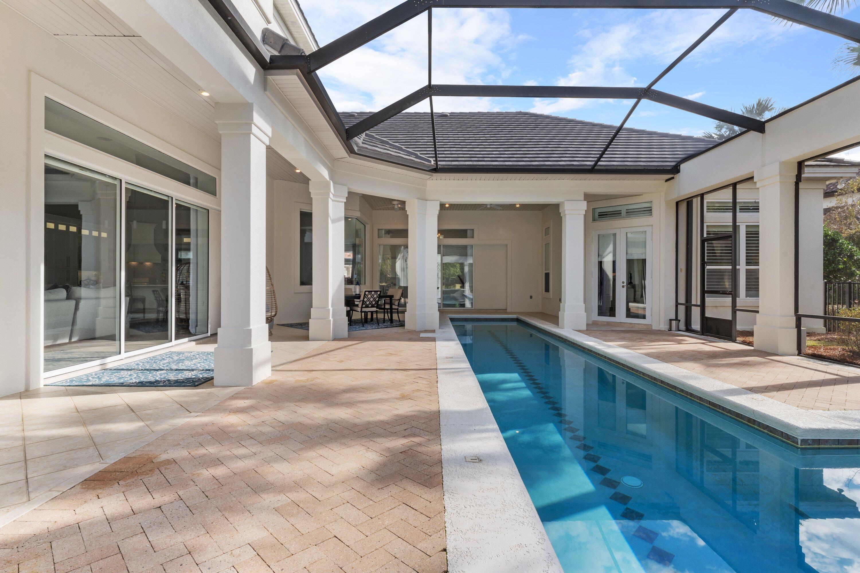 BURNT PINE - Residential