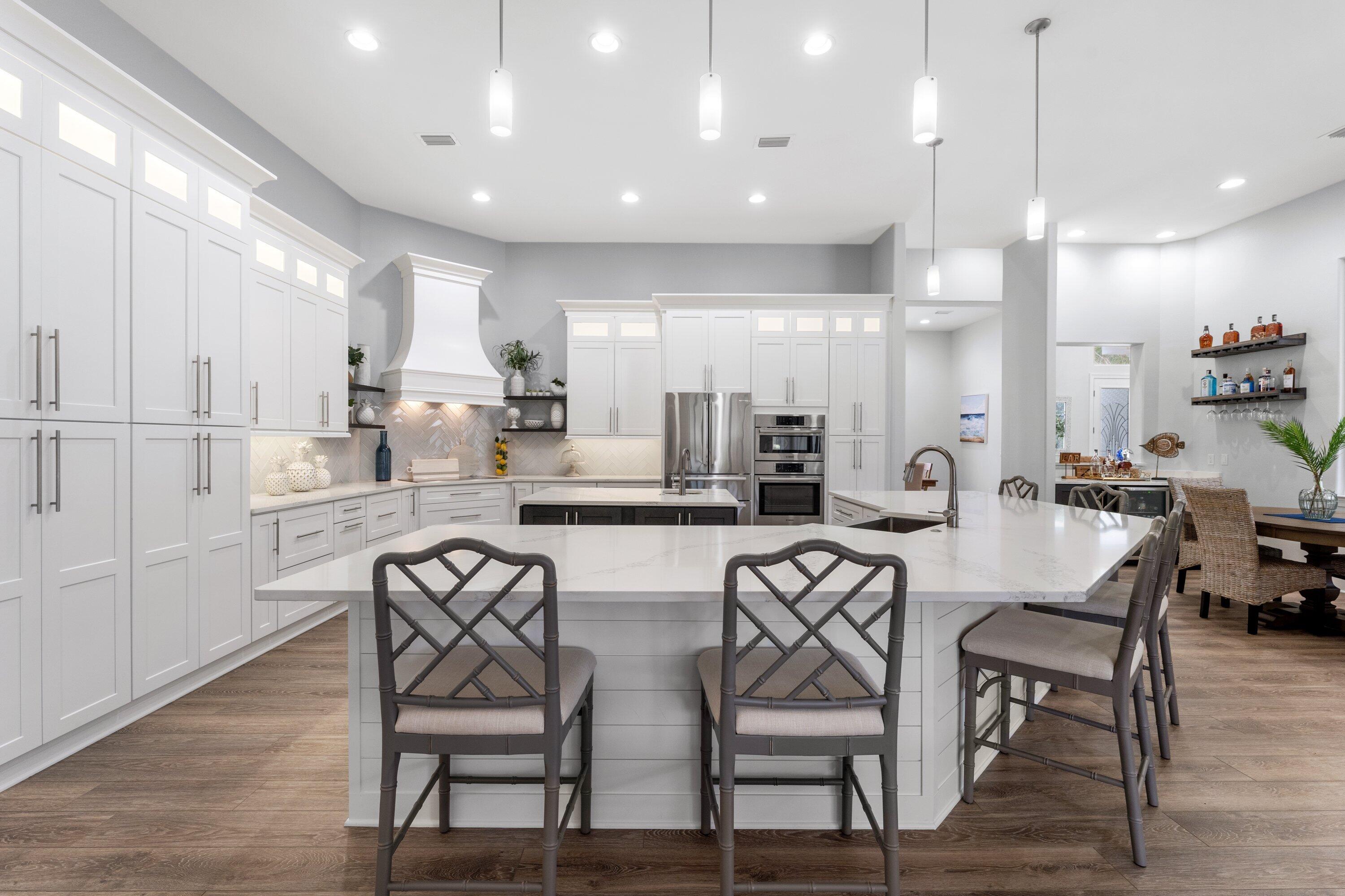 BURNT PINE - Residential